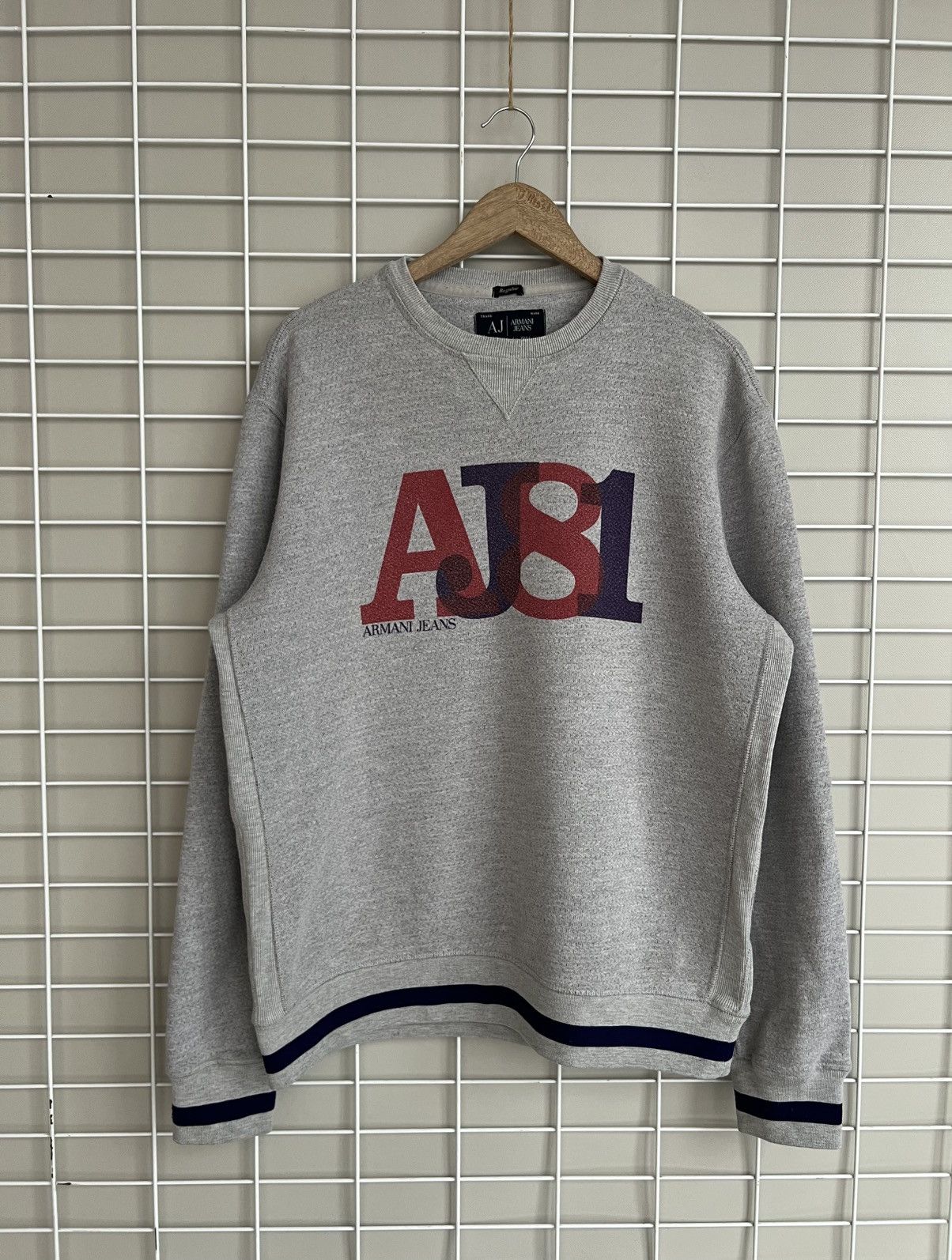 Armani Armani Jeans AJ81 Big Logo Sweatshirt Mens Size L/XL Vintage Size US XL / EU 56 / 4 - 1 Thumbnail