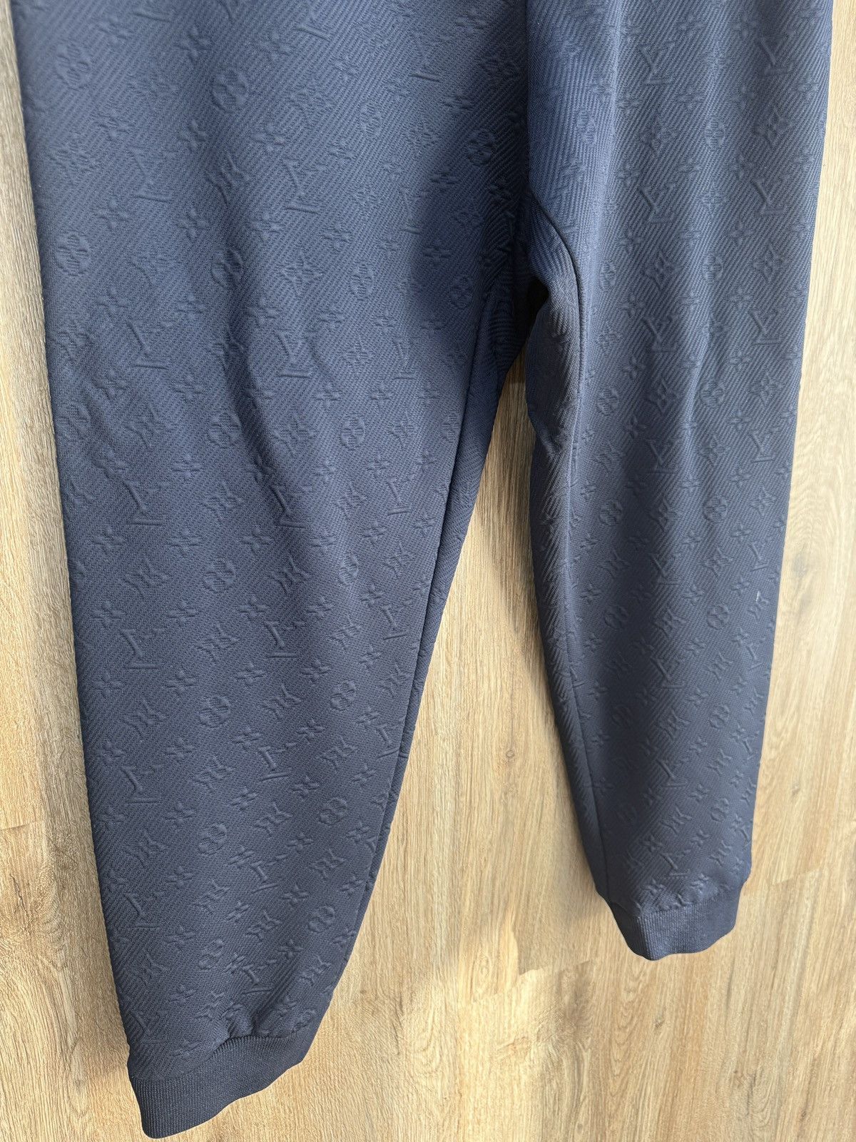 Louis Vuitton Louis Vuitton Monogram Sweatpants Size US 41 - 4 Thumbnail