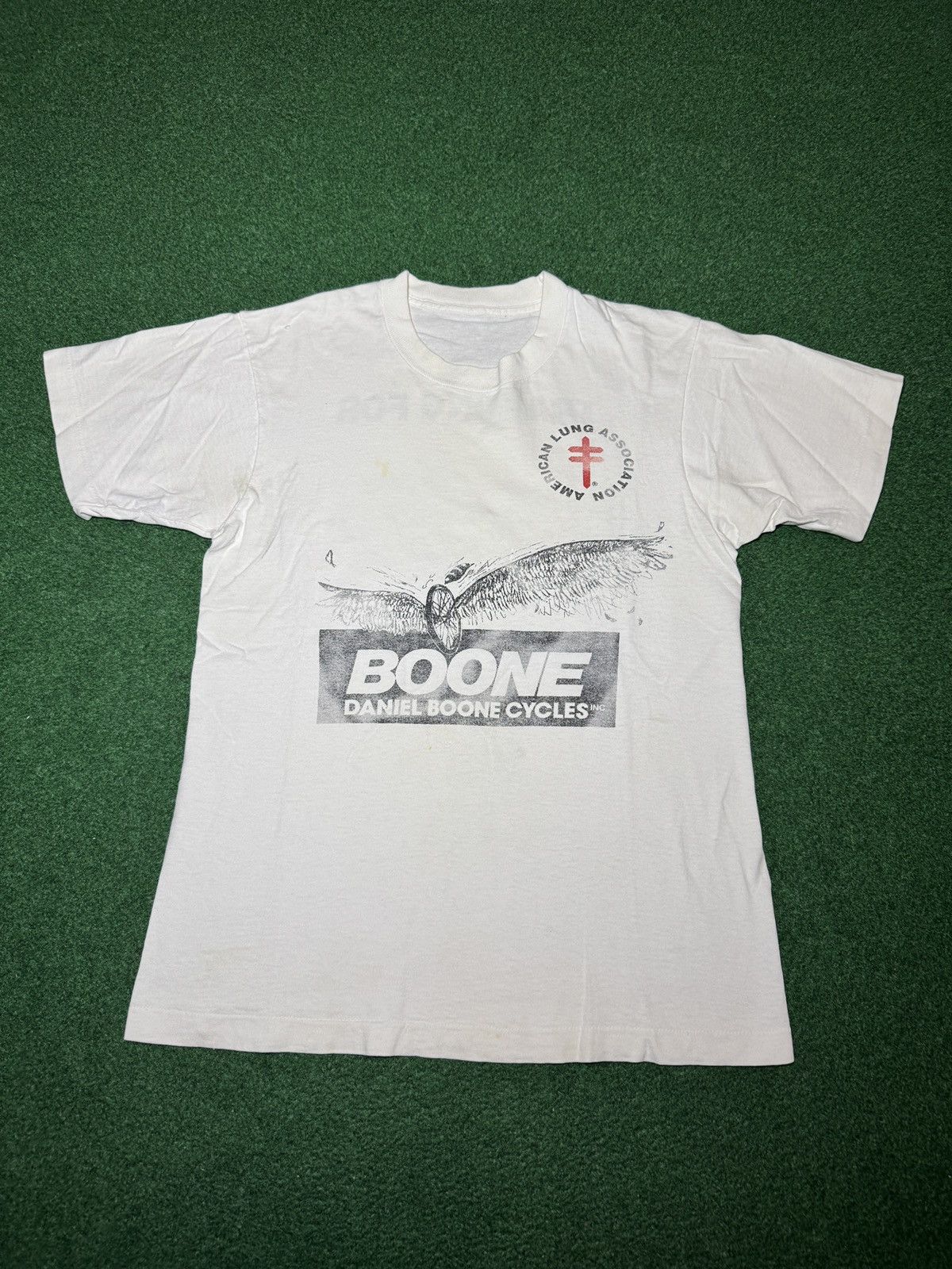 Vintage Vintage Daniel Boone Cycles 90s Alamo American Lung T Shirt Size US M / EU 48-50 / 2 - 1 Thumbnail