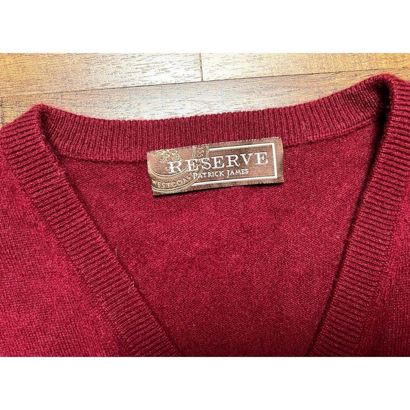 Vintage Patrick James Reserve Mens Sweater Burgundy Red V-Neck 100% Cashmere Medium Knit Pullover Size US M / EU 48-50 / 2 - 4 Thumbnail