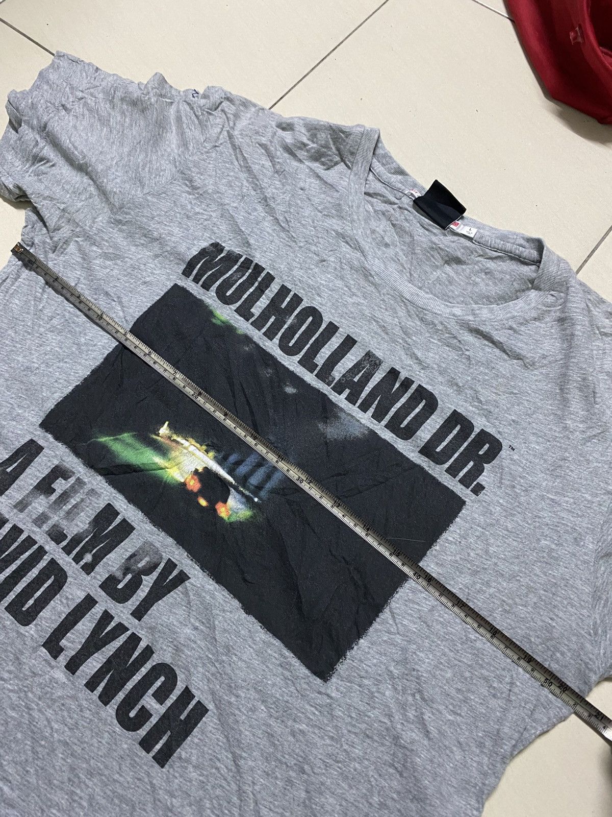 Vintage Mulholland Dr. A Film By David Lynch Movie Promo Tee Size US L / EU 52-54 / 3 - 7 Thumbnail
