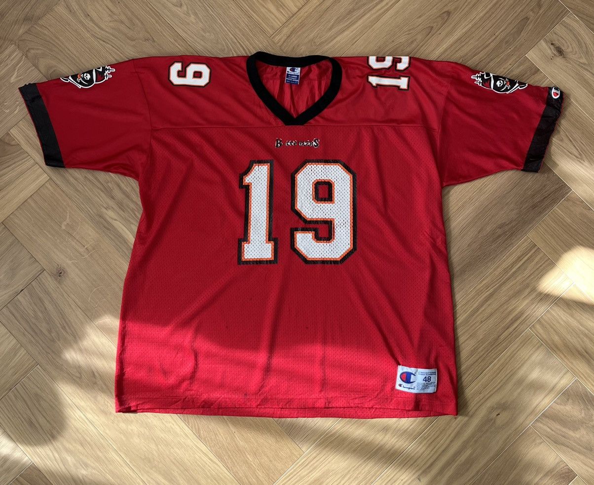 Champion Keyshawn Johnson Tampa Bay Buccaneers Champion Jersey Size US XL / EU 56 / 4 - 1 Thumbnail