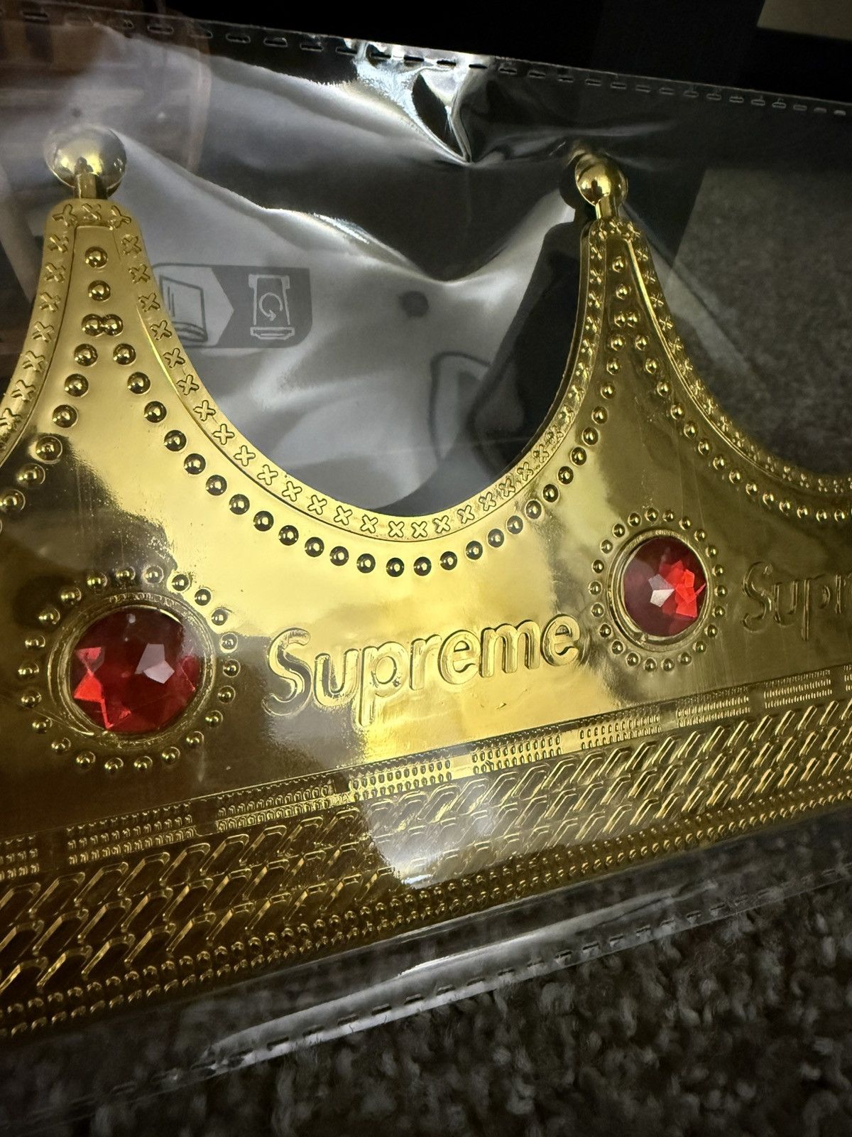 Supreme Supreme Crown Size ONE SIZE - 2 Thumbnail