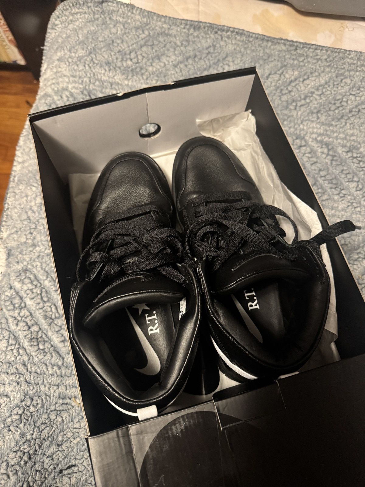 Nike × Riccardo Tisci Nike Ricardo Tisci Dunk Size US 10 / EU 43 - 3 Thumbnail