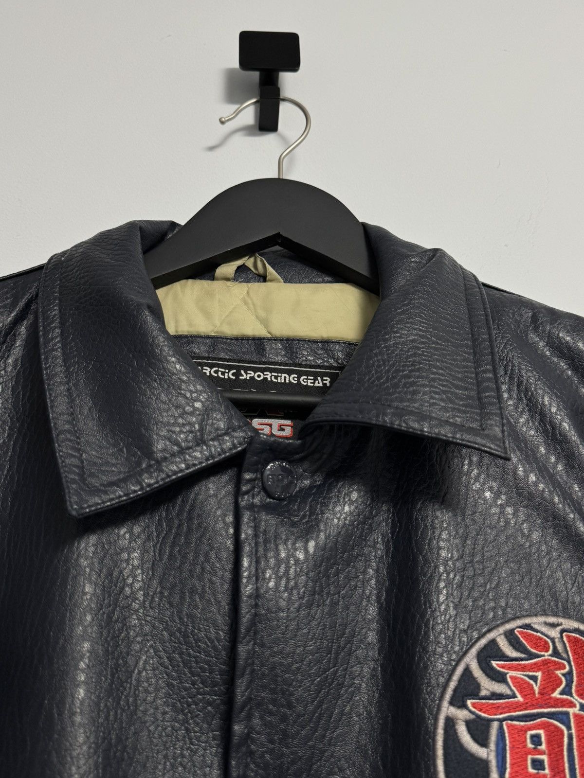 Other Vintage Dragon Embroidered Jacket Y2K Rare Streetwear Bomber Size US L / EU 52-54 / 3 - 9 Thumbnail