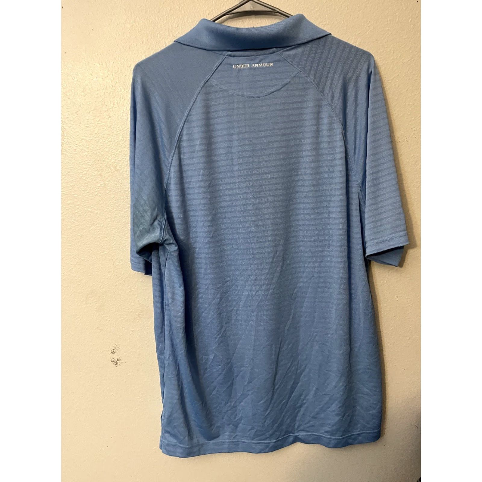 Under Armour VINTAGE Under Armour MENS Blue 3 Button POLO Size M Striped Cincinnati Country Club Pact Polo Mens Blue Striped Cincinnati 90s Size US M / EU 48-50 / 2 - 2 Thumbnail