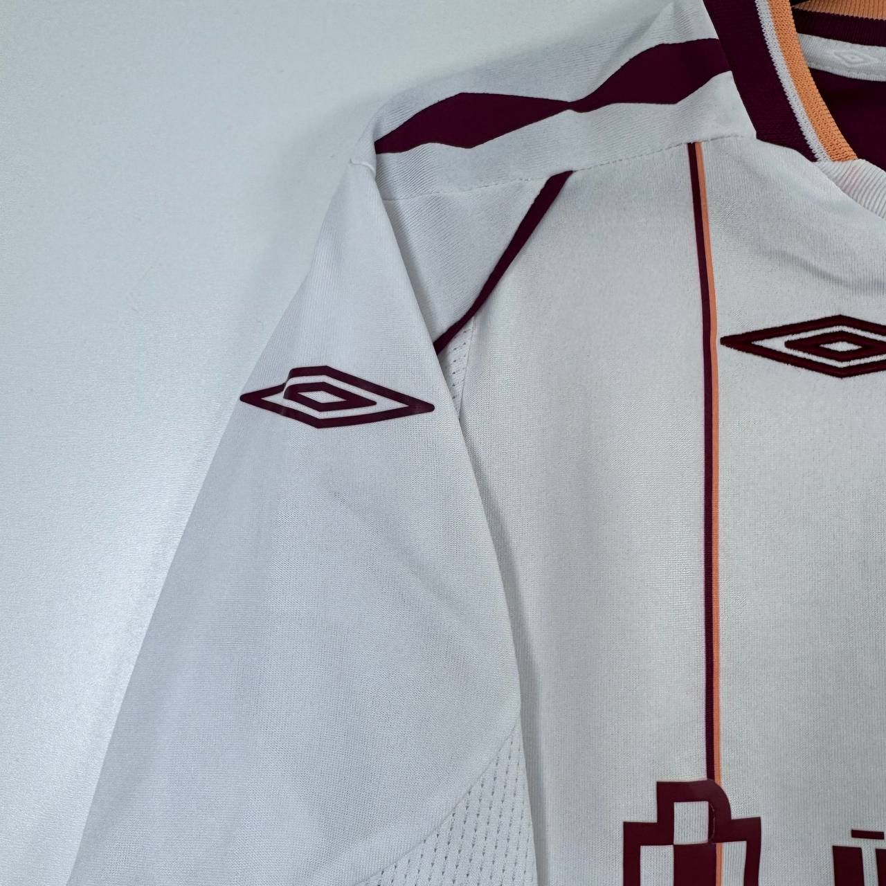 Umbro Heart Of Midlothian FC Away Shirt Umbro Jersey White Size XS Size US XS / EU 42 / 0 - 9 Thumbnail