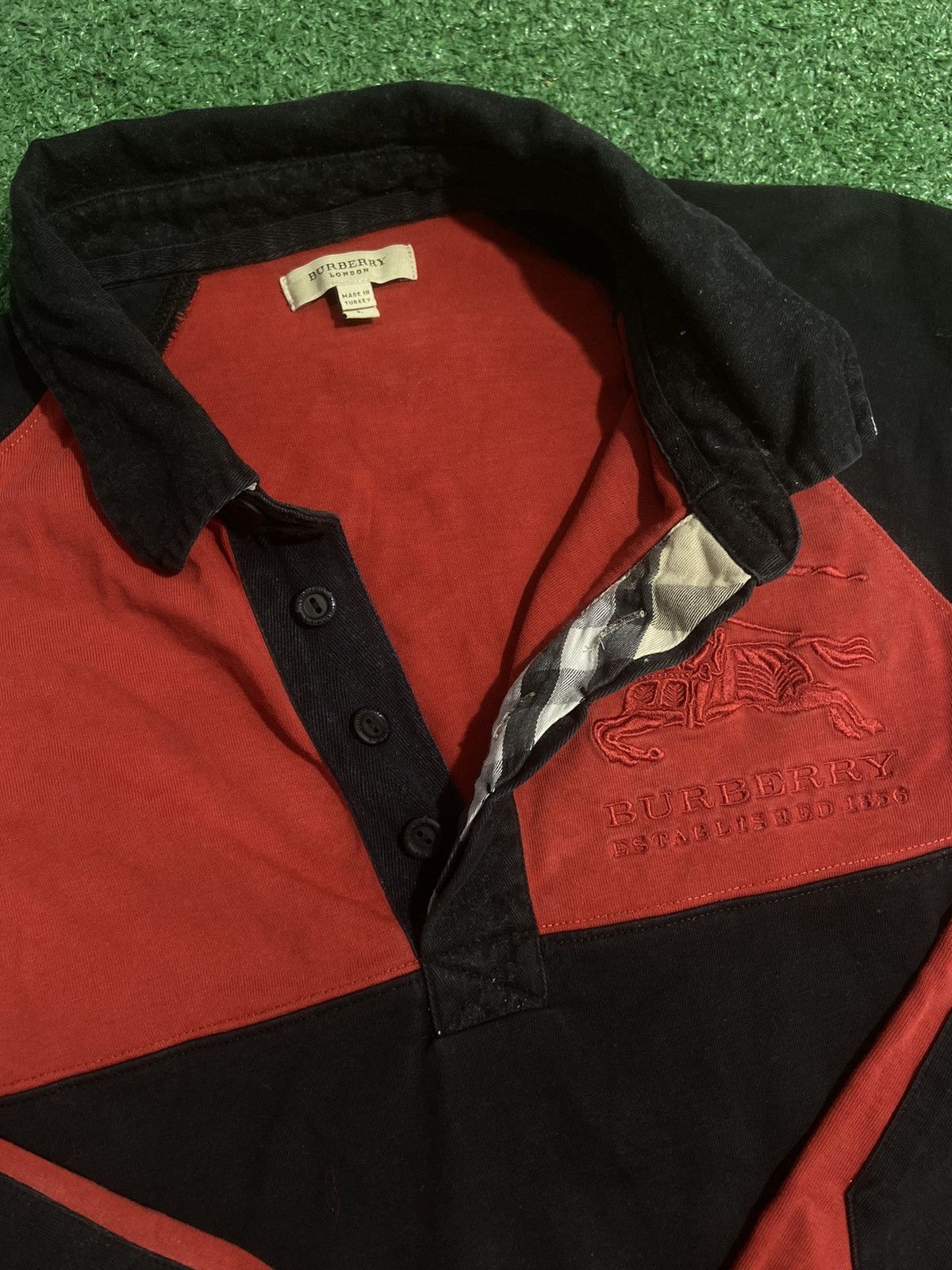 Burberry Burberry tshirt polo longsleeve Size US L / EU 52-54 / 3 - 3 Thumbnail