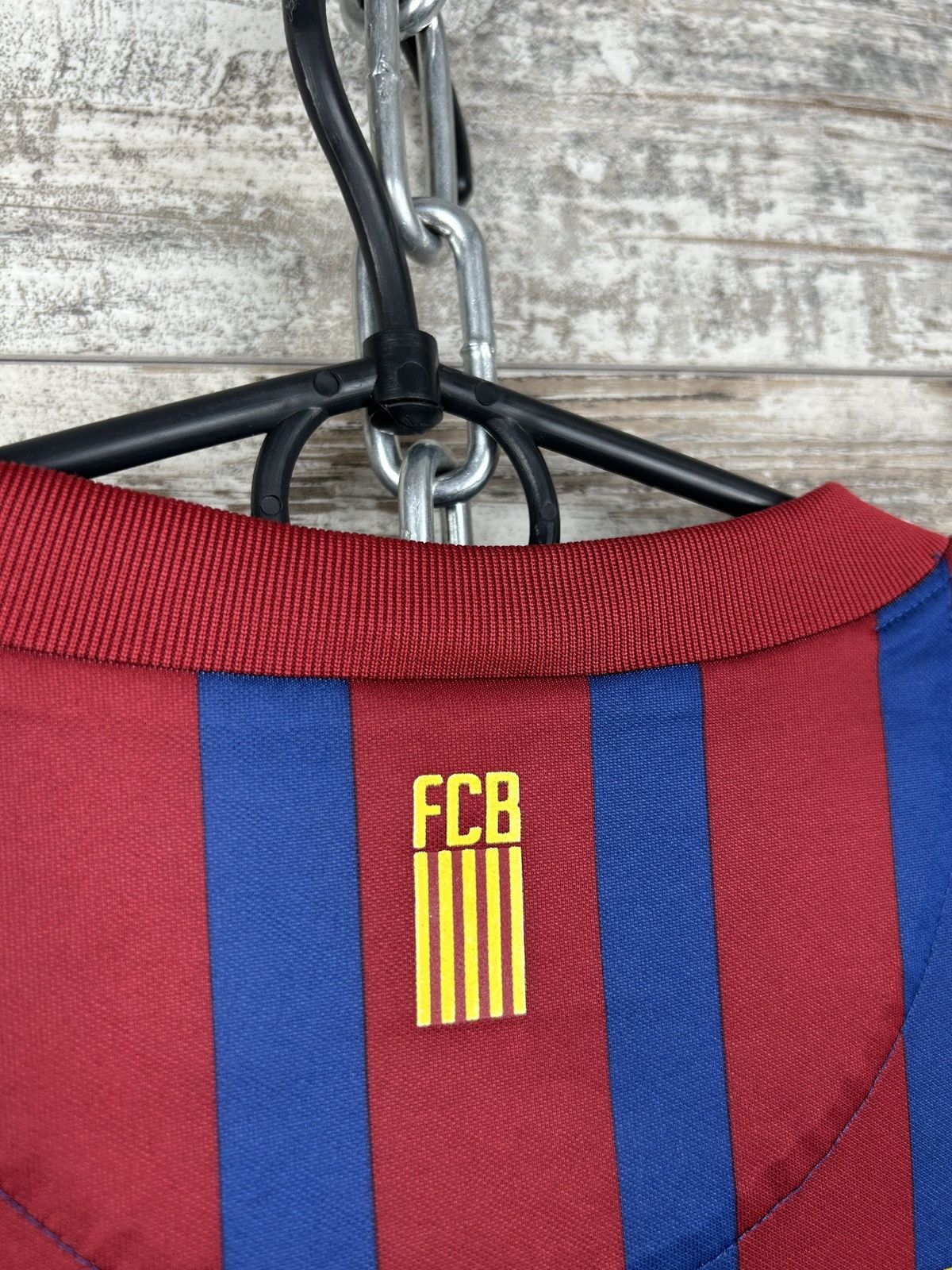 Vintage Mens Vintage Nike FC Barcelona Messi 10 Jersey T-shirt tee Size US XL / EU 56 / 4 - 17 Thumbnail