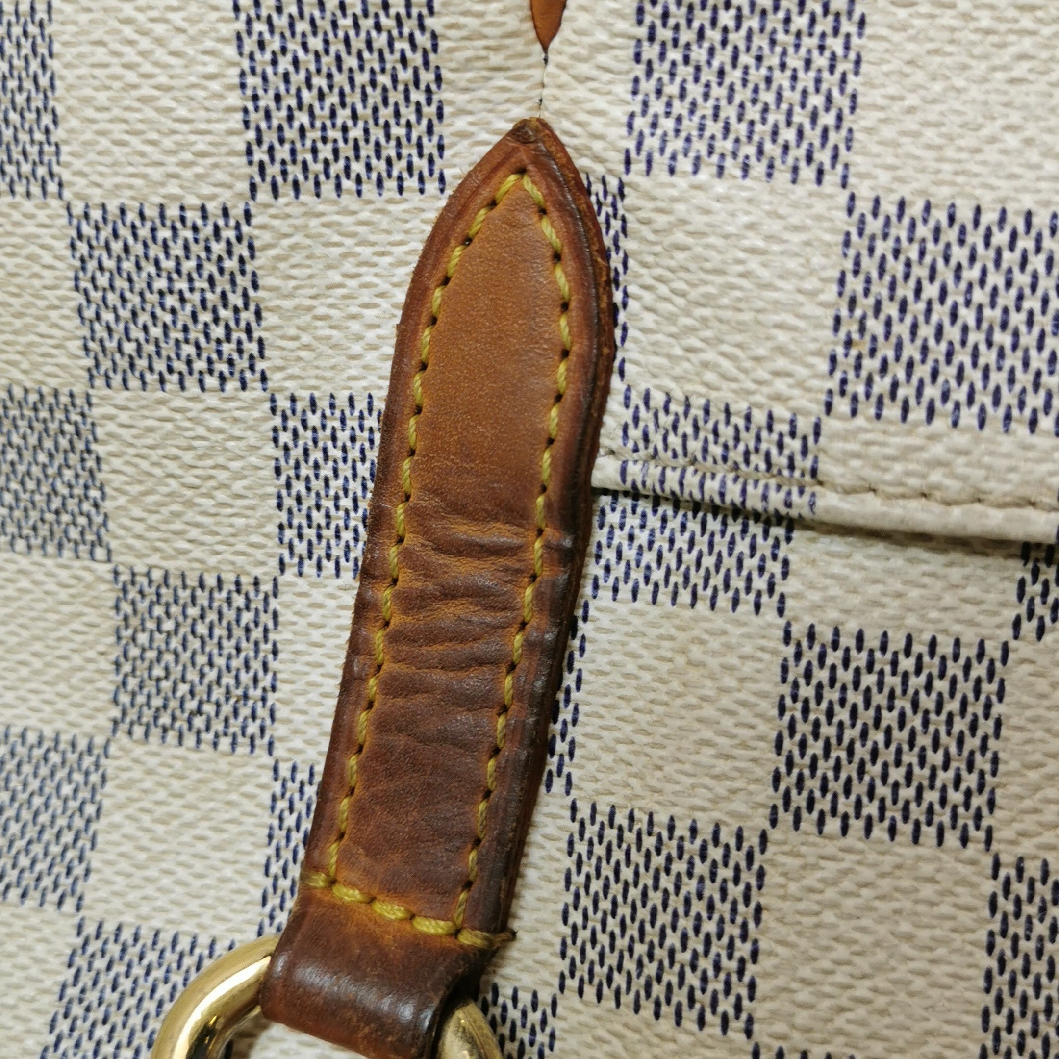 Louis Vuitton Louis Vuitton (LV) Totally vegetable tanned leather checker Size ONE SIZE - 6 Thumbnail