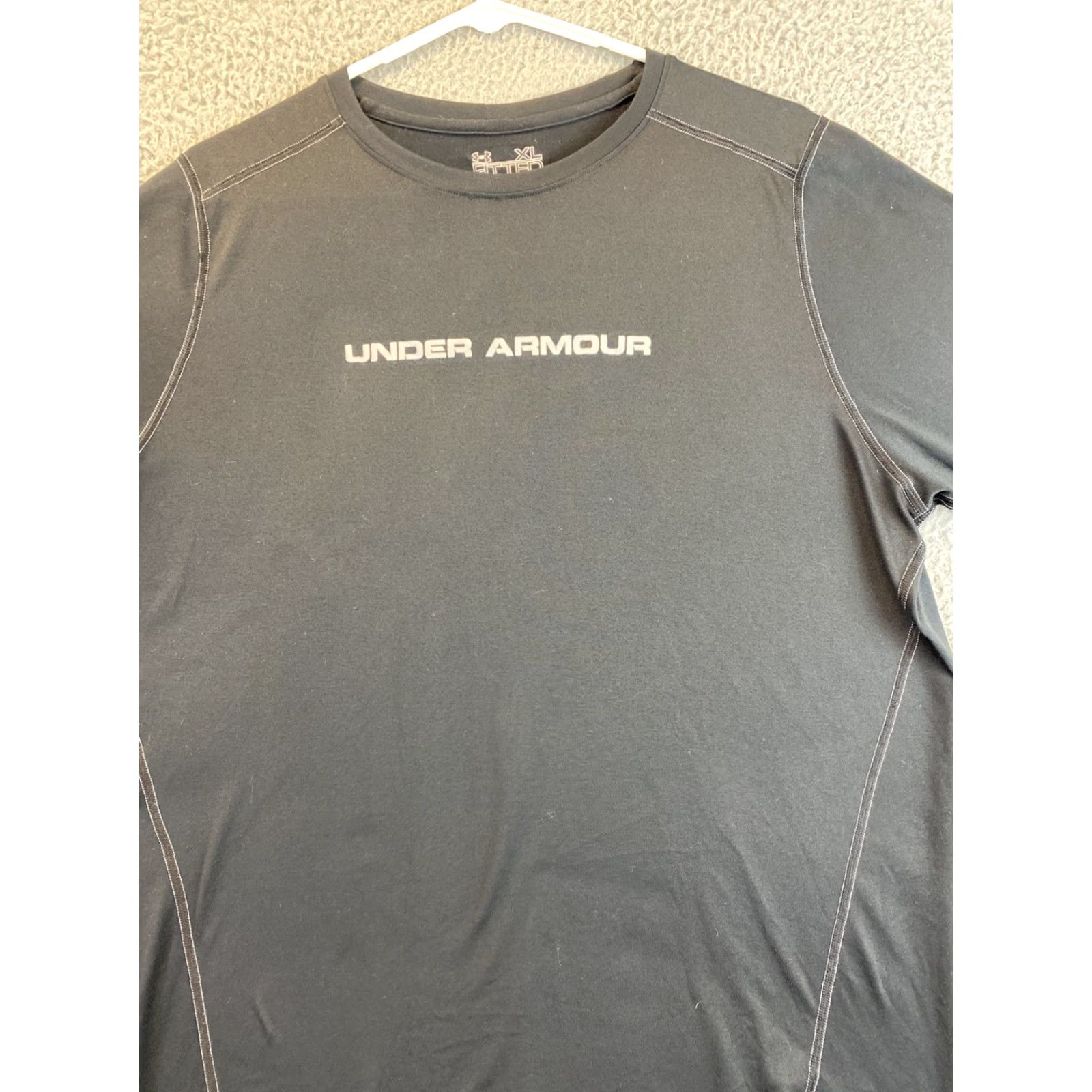 Under Armour Under Armour Men XL Gym Workout Training Tee Shirt Sport Active /75-23 Black Polyester Jersey Short Sleeve Round Neck Athletic Regular T-Shirt 75-23 Size US XL / EU 56 / 4 - 2 Thumbnail