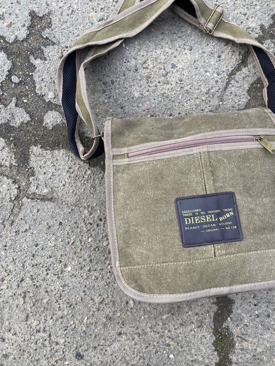 Diesel × Vintage Diesel Faded RARE Y2k vintage distressed sling bag Size ONE SIZE - 4 Thumbnail