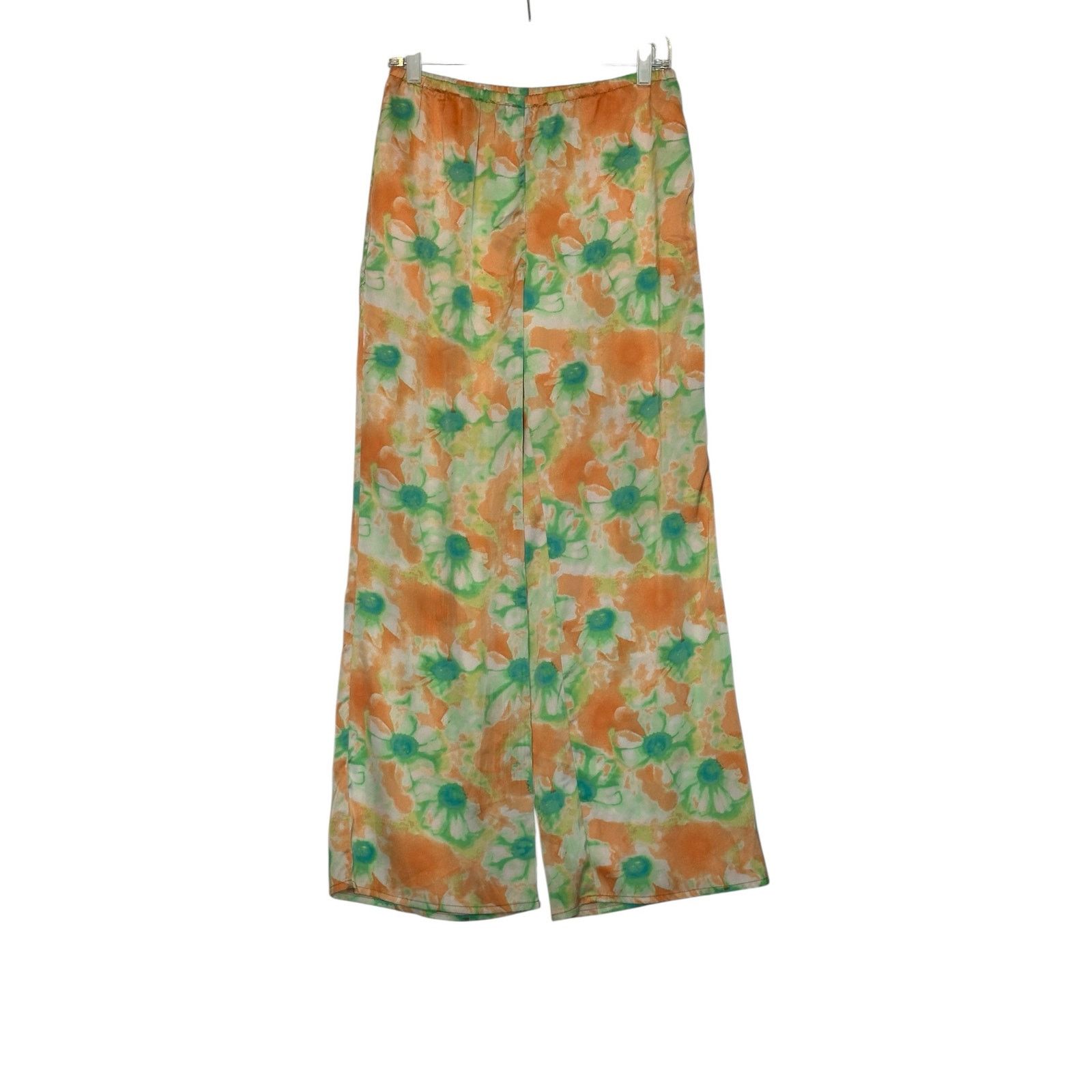 Urban Outfitters Urban Outfitters floral wide leg pull on pants size Small Size 30" / US 8 / IT 44 - 9 Thumbnail
