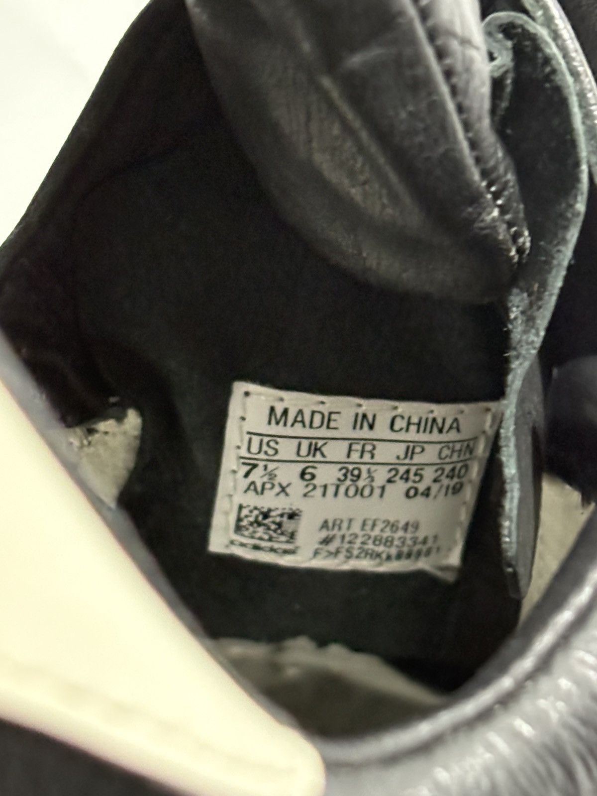 Y-3 YOHJI YAMAMOTO-ADIDAS Y-3 REGU SNEAKER Size US 7.5 / IT 37.5 - 6 Thumbnail