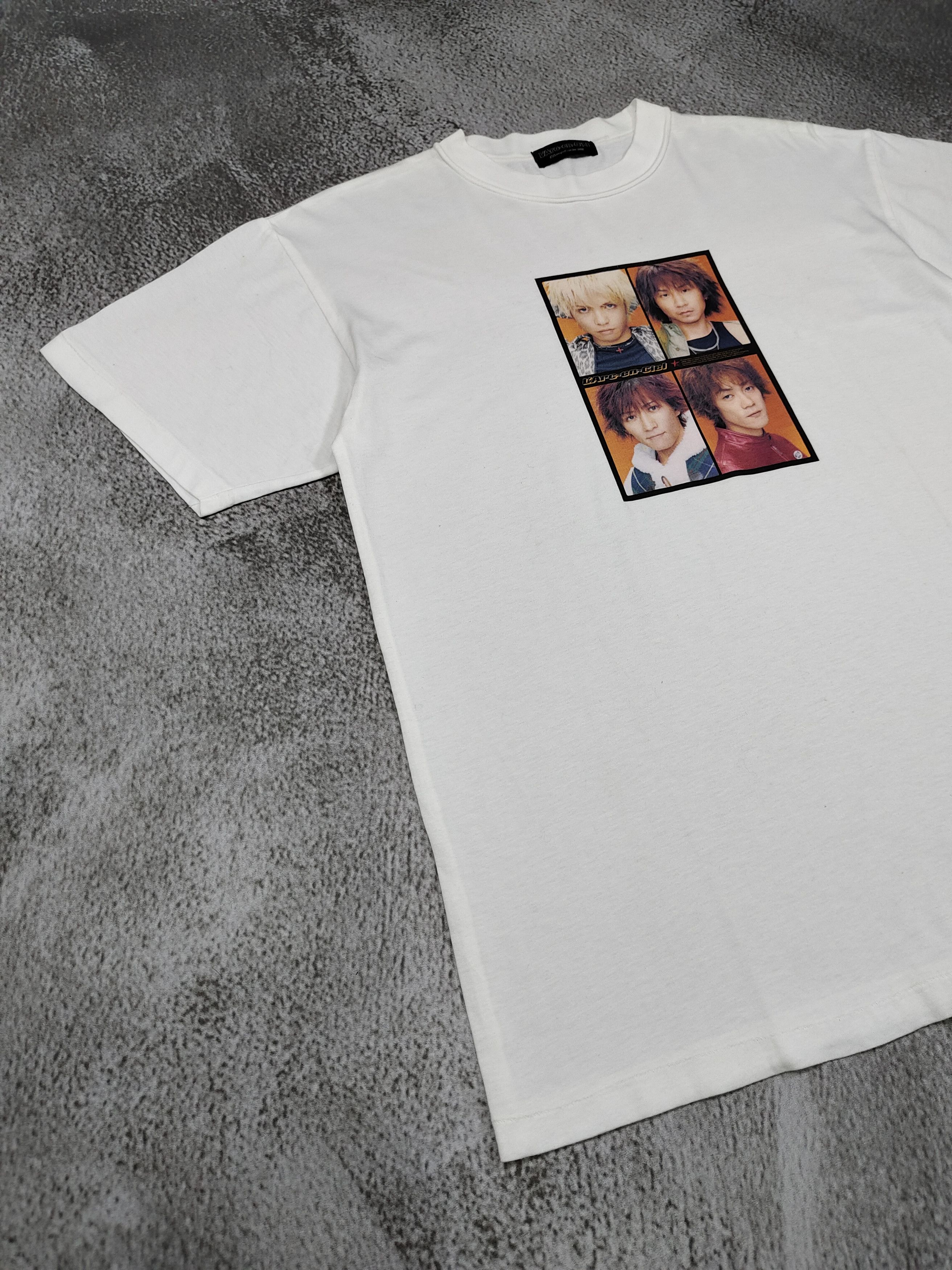 Band Tees 98 L'Arc en Ciel- Japanese Rock Vkei Band Photo Print Tshirt Size US M / EU 48-50 / 2 - 3 Thumbnail