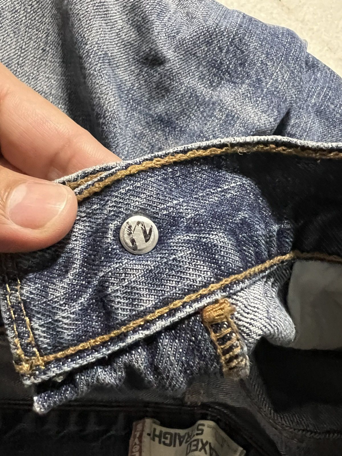 Levi's × Levi's Vintage Clothing 💥Baggy💥Vintage Levis 559 Distress Washed Jeans Size US 30 / EU 46 - 13 Thumbnail