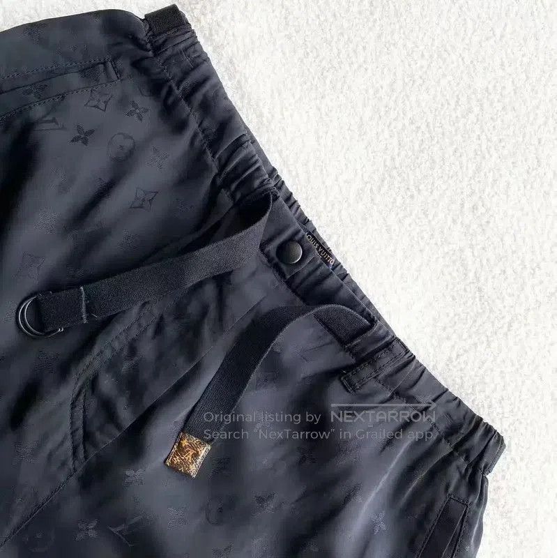 Louis Vuitton Louis Vuitton Black Ladies Casual Pants . Size 26" / US 2 / IT 38 - 3 Thumbnail