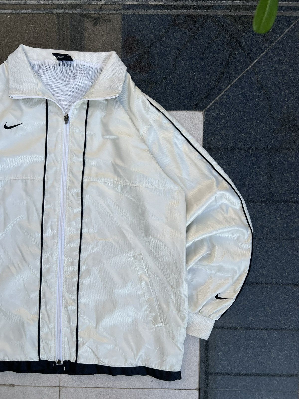 Nike 90s Nike Double Swoosh Vintage Y2K Windbreaker Retro Jacket Size US M / EU 48-50 / 2 - 3 Thumbnail