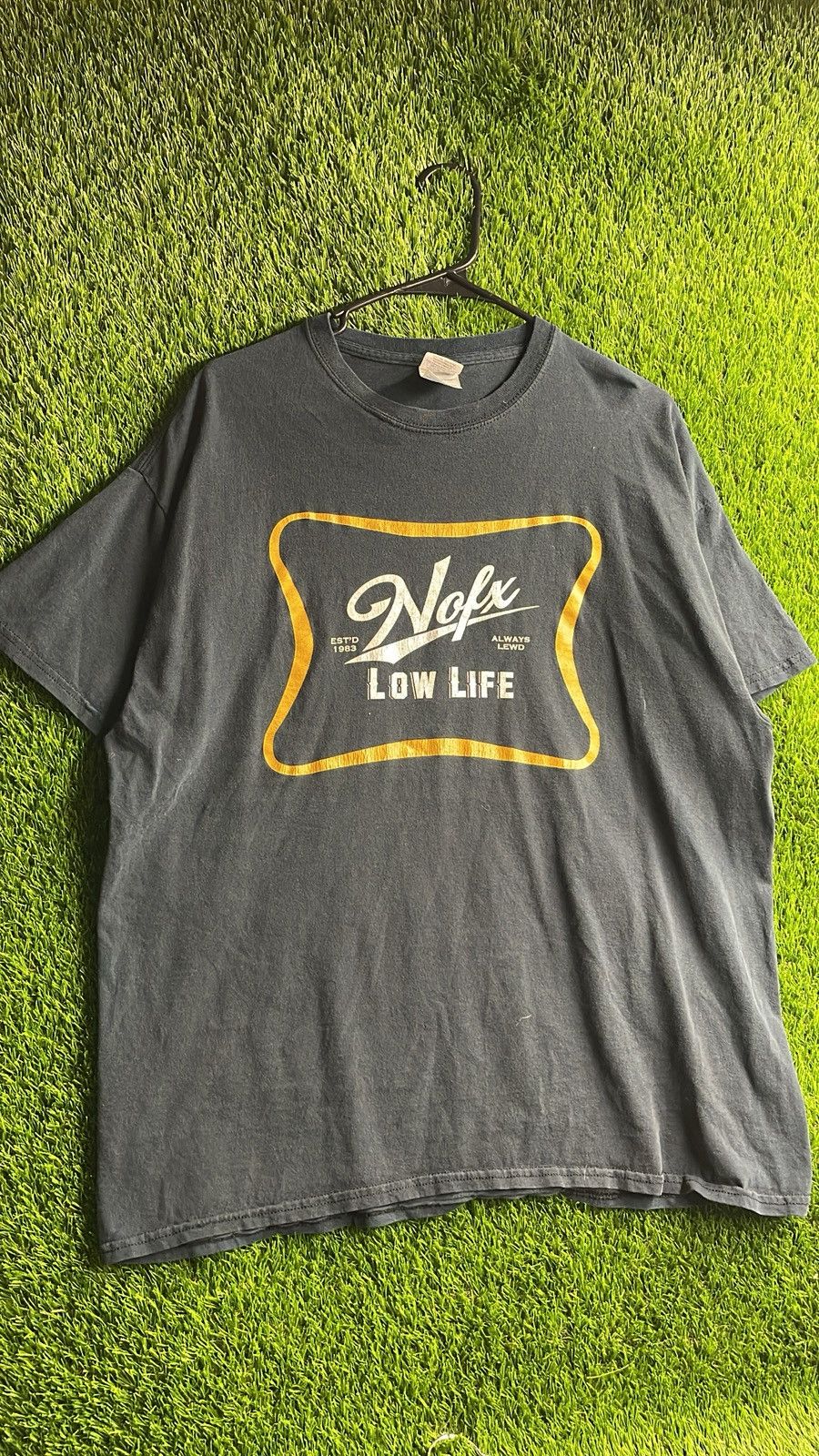 Gildan Vintage faded black nofx low life band tee shirt Size US XL / EU 56 / 4 - 1 Thumbnail