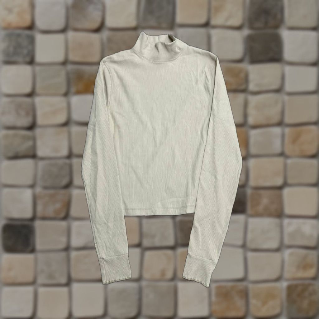 Outdoor Voices Outdoor Voices Womens XS Beige Nylon Knit Mock Neck Top Size XS / US 0-2 / IT 36-38 - 1 Thumbnail
