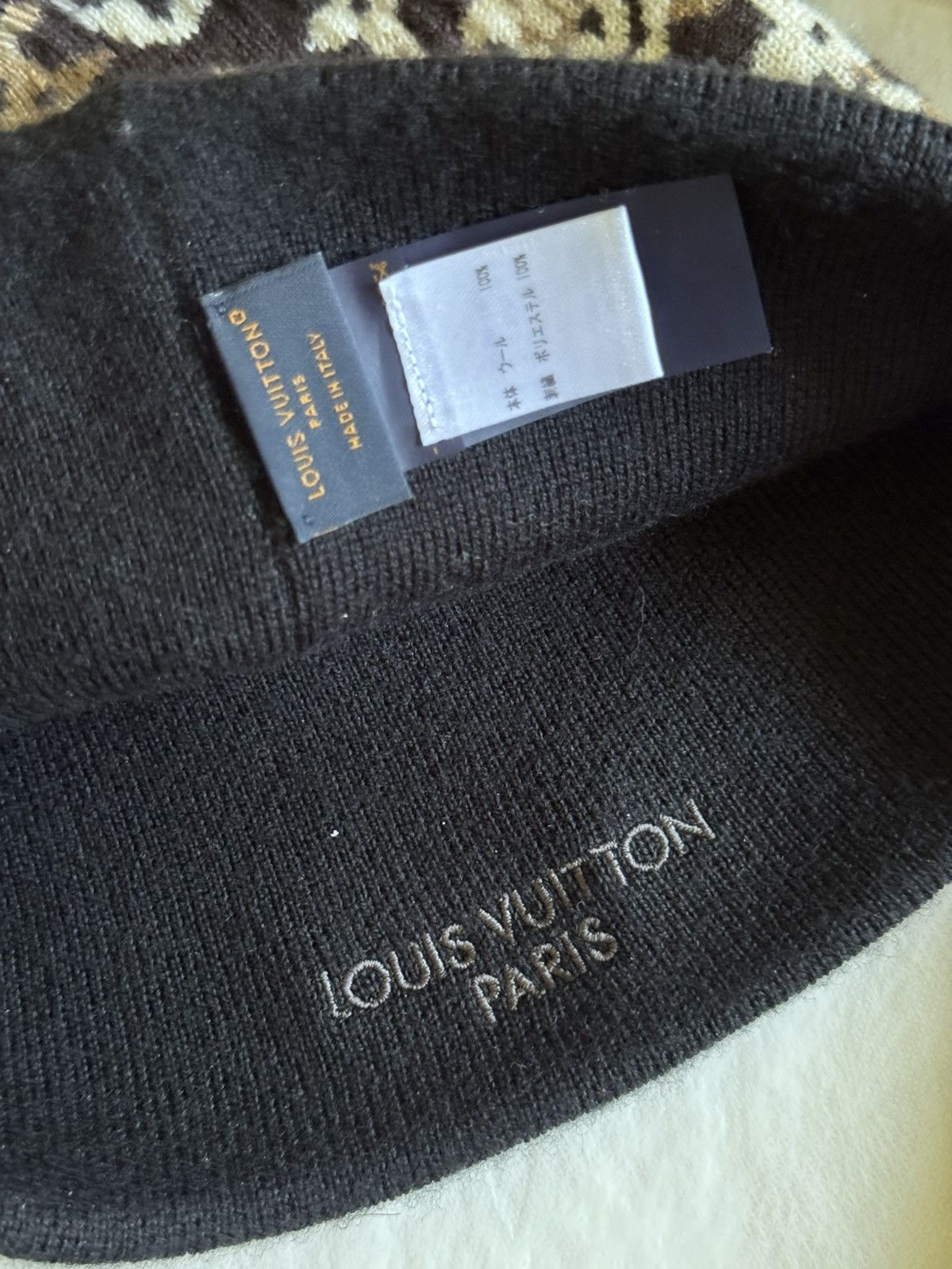Louis Vuitton Louis Vuitton LV Fit Monogram Overlap Beanie Hat Size ONE SIZE - 4 Thumbnail