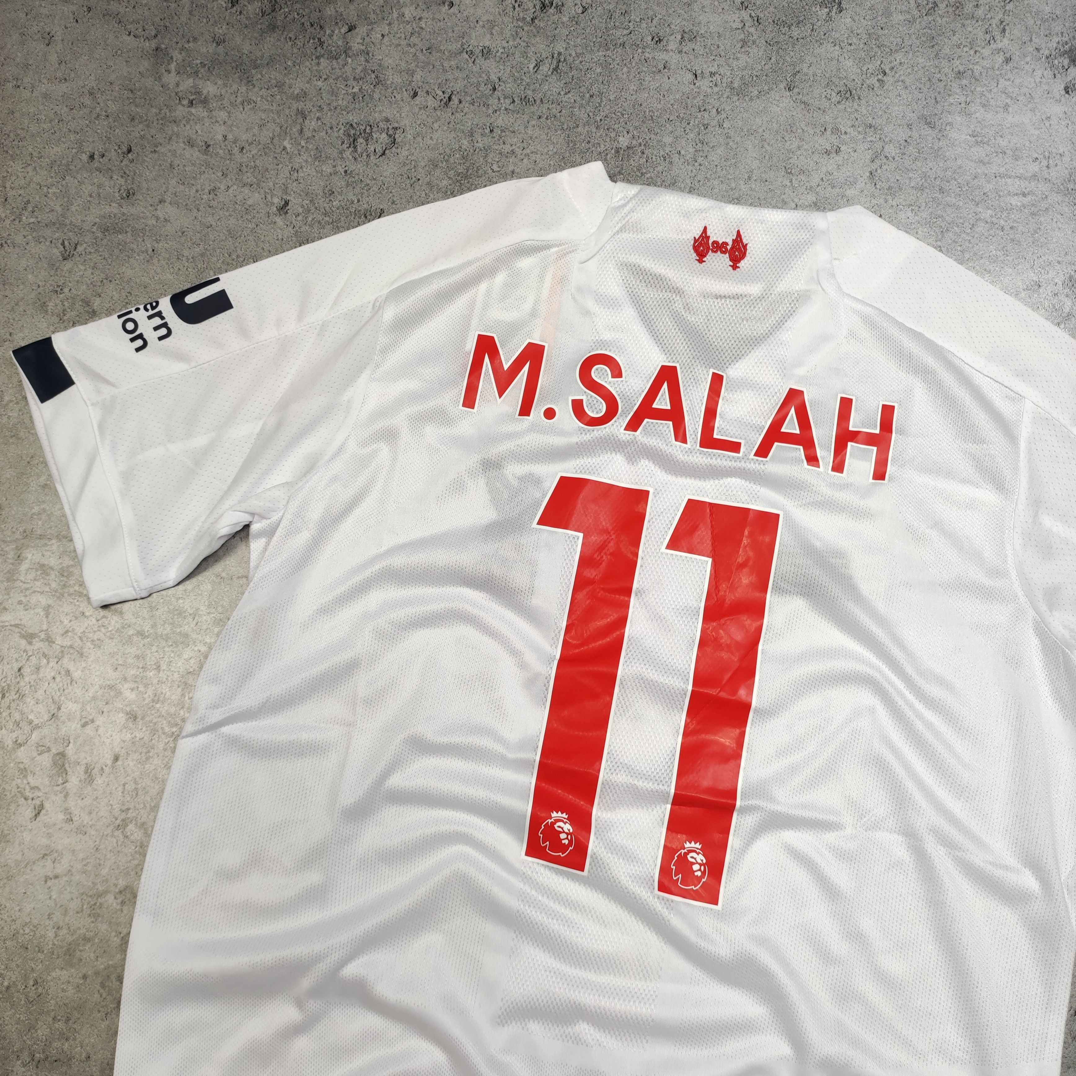 Other RARE Liverpool FC New Balance Football #11 Salah Away Jersey Size US S / EU 44-46 / 1 - 11 Thumbnail