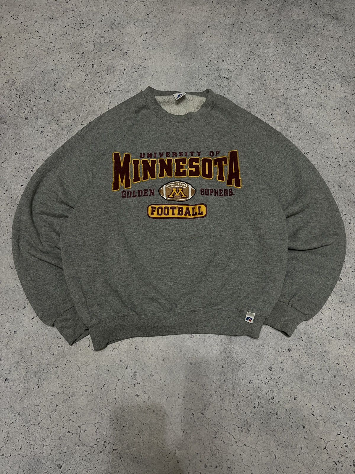 Russell Athletic × Vintage Vintage Russell Athletic Boxy fit Sweatshirt “MINNESOTA” Size US L / EU 52-54 / 3 - 1 Thumbnail
