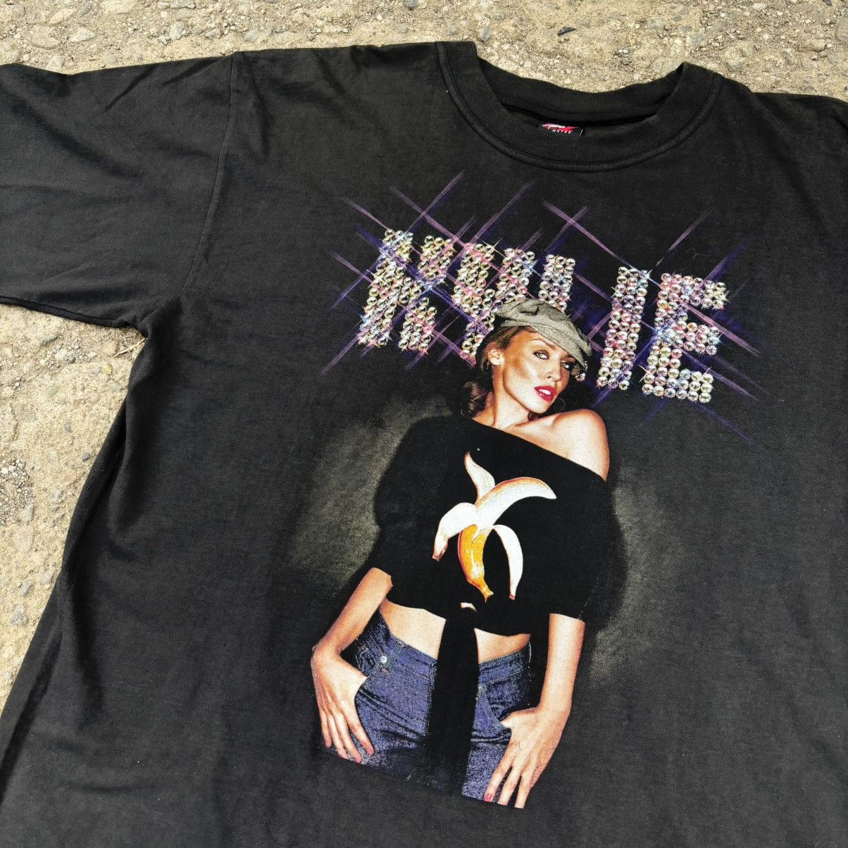 Vintage Vintage RARE 2001 Kylie Minogue Tour Shirt Size US XL / EU 56 / 4 - 3 Thumbnail