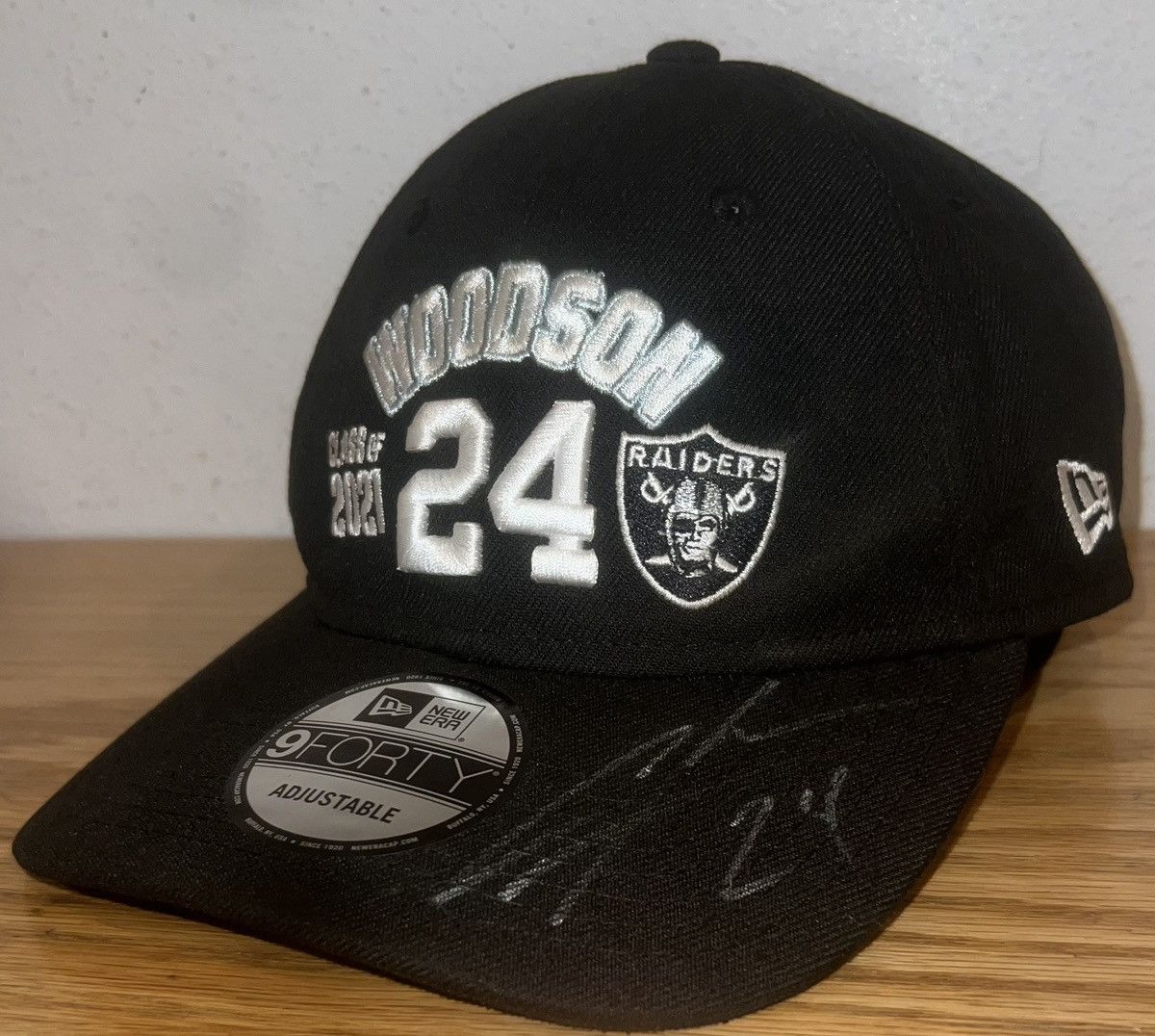 New Era Raiders Charles Woodson Auto Signed Hall of Fame New Era Hat Size ONE SIZE - 1 Thumbnail