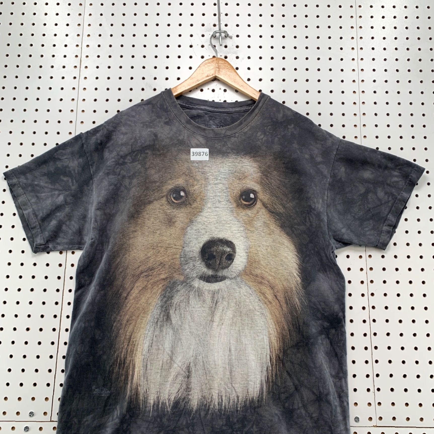 The Mountain VINTAGE The Mountain Shirt Mens L Gray Tie Dye Dog 22x31.5 Shetland Sheepdog Size US L / EU 52-54 / 3 - 2 Thumbnail