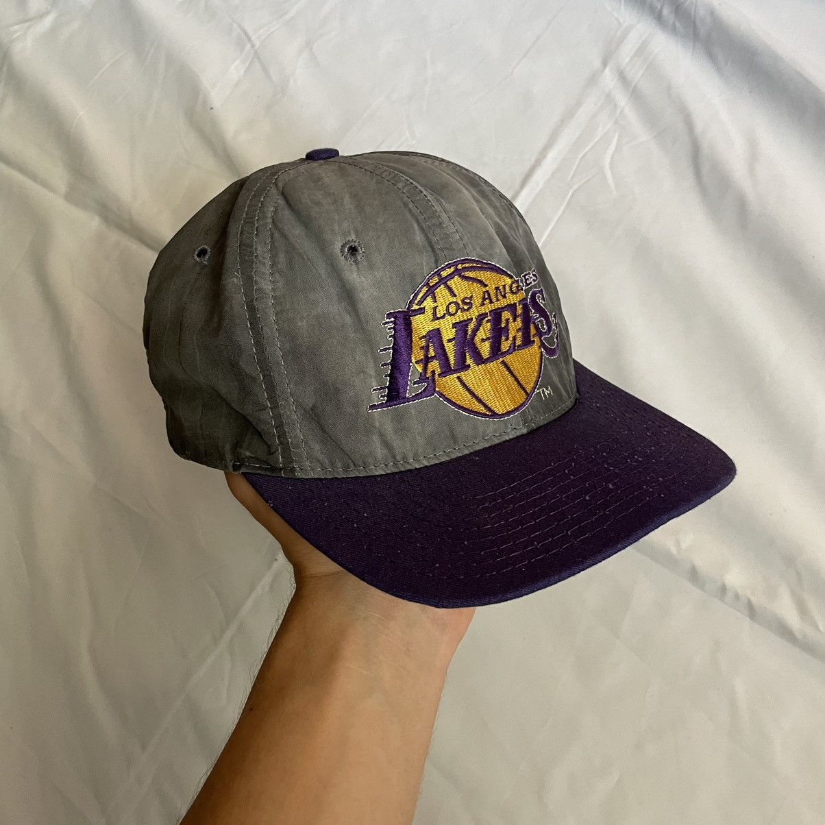 LA Lakers shops Vintage STARTER Hat