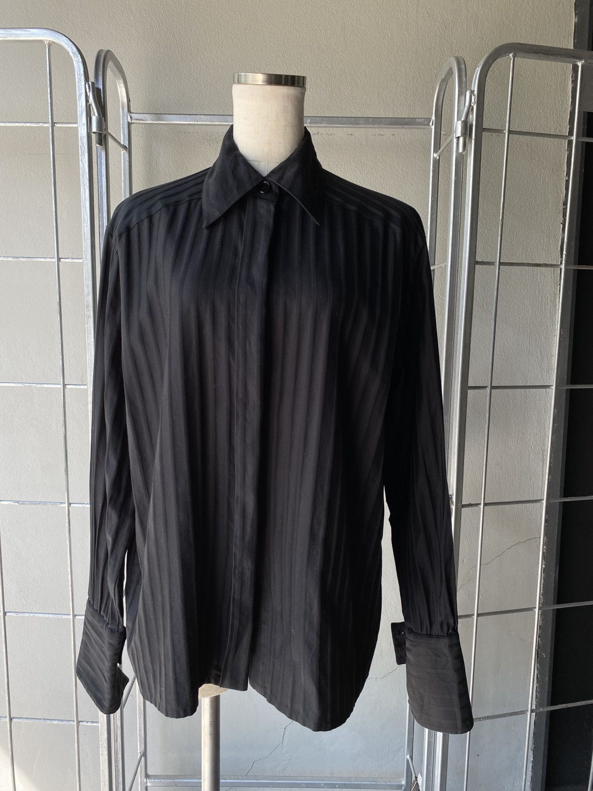 Dior Christian Dior Black Pleated Satin Shirt Size M / US 6-8 / IT 42-44 - 9 Thumbnail
