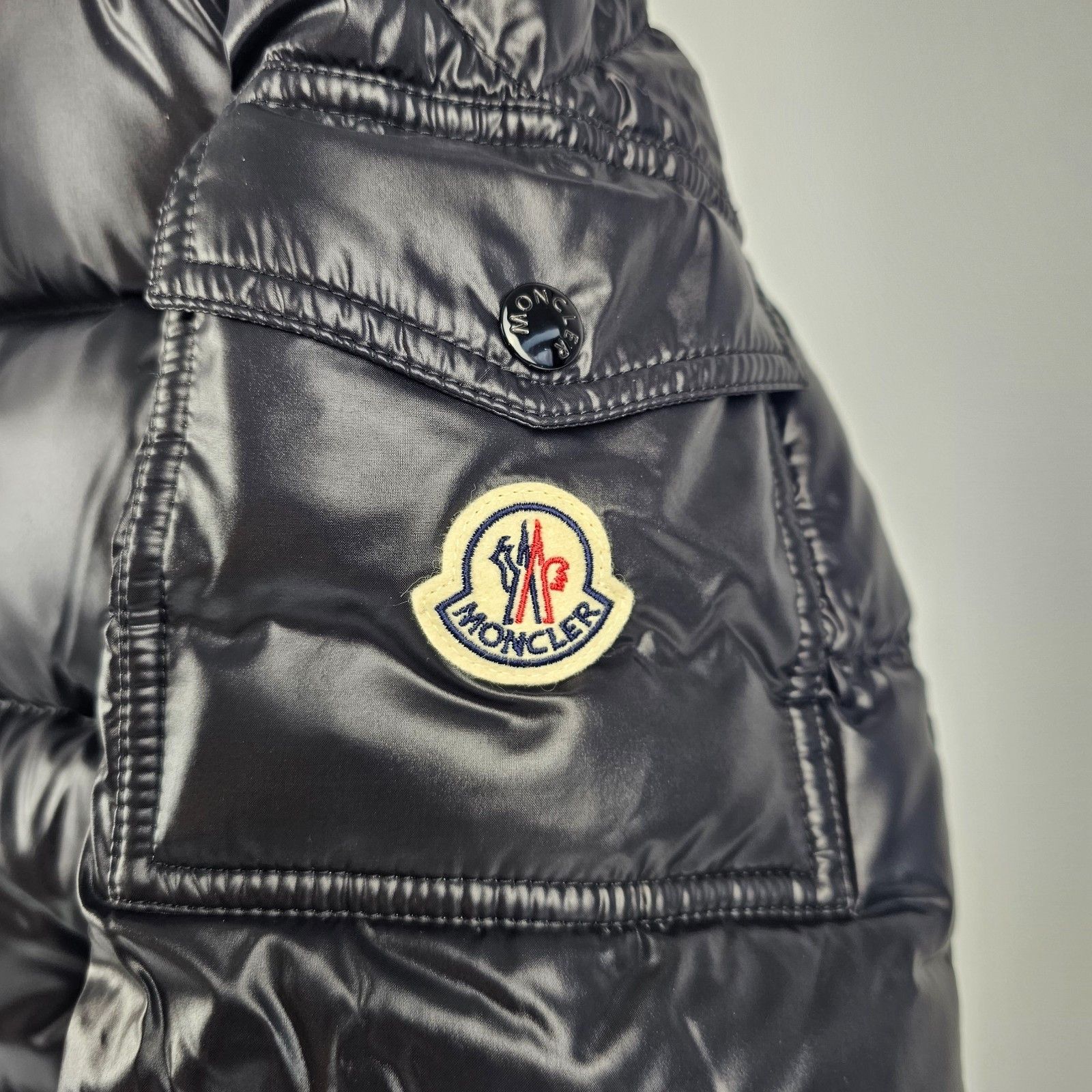 Moncler MONCLER Maya Men's Black Down Jacket New (Men's size:M;) Size US M / EU 48-50 / 2 - 4 Thumbnail
