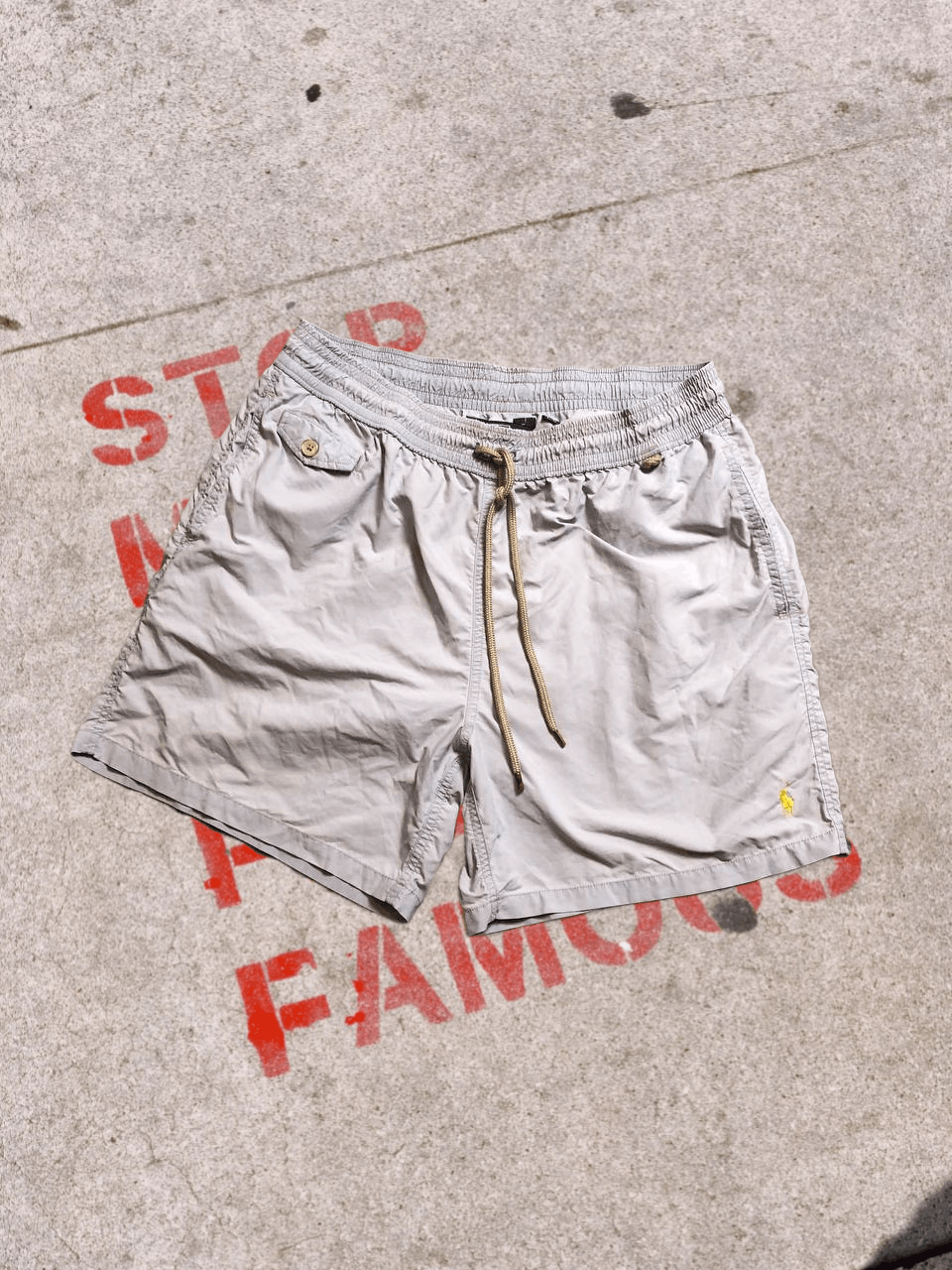 Polo Ralph Lauren Polo Ralph Lauren Vintage Shorts Size US 34 / EU 50 - 1 Thumbnail