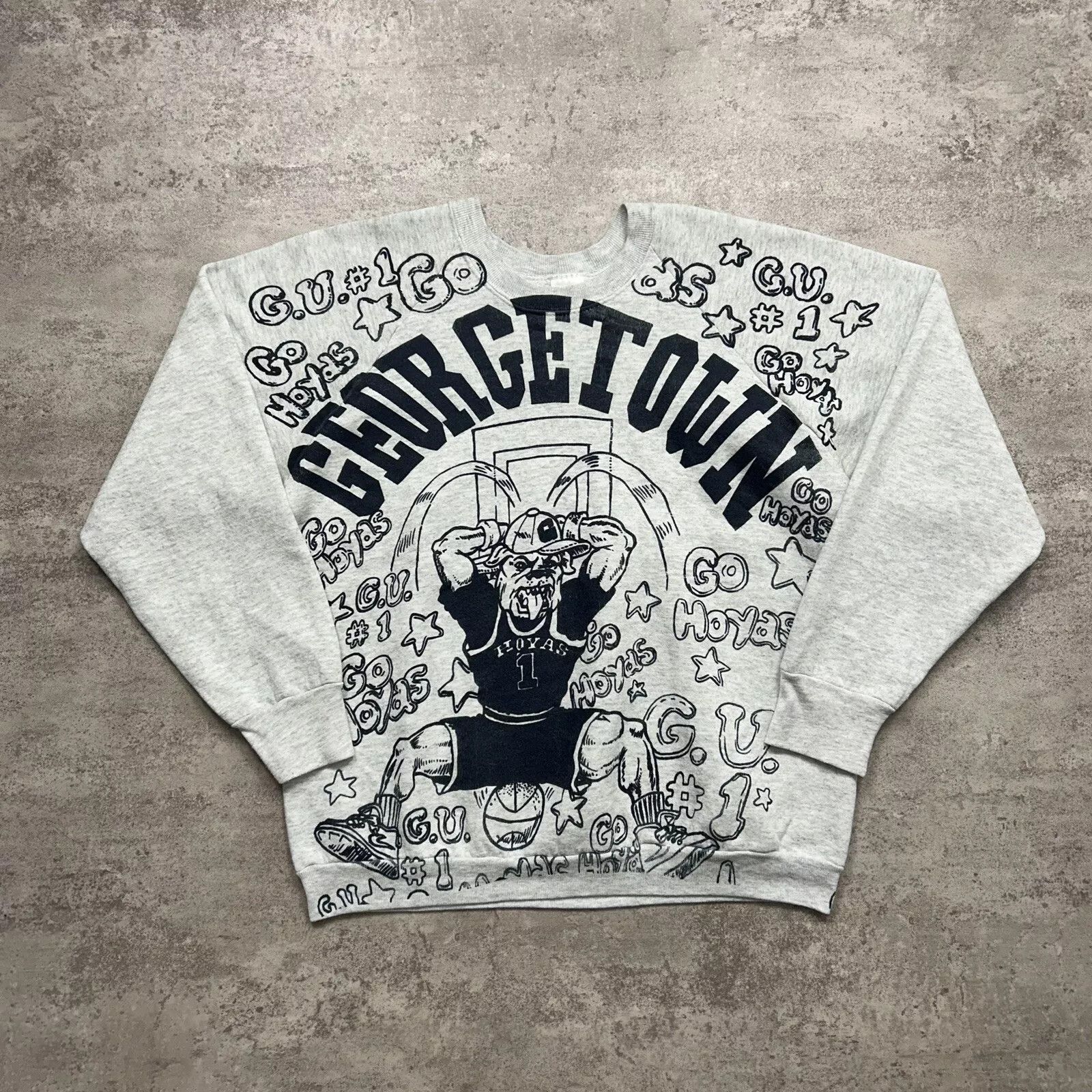 NCAA × Vintage GEORGETOWN HOYAS SWEATSHIRT AOP SPELLOUT MADE IN USA SIZE L Size US L / EU 52-54 / 3 - 1 Thumbnail