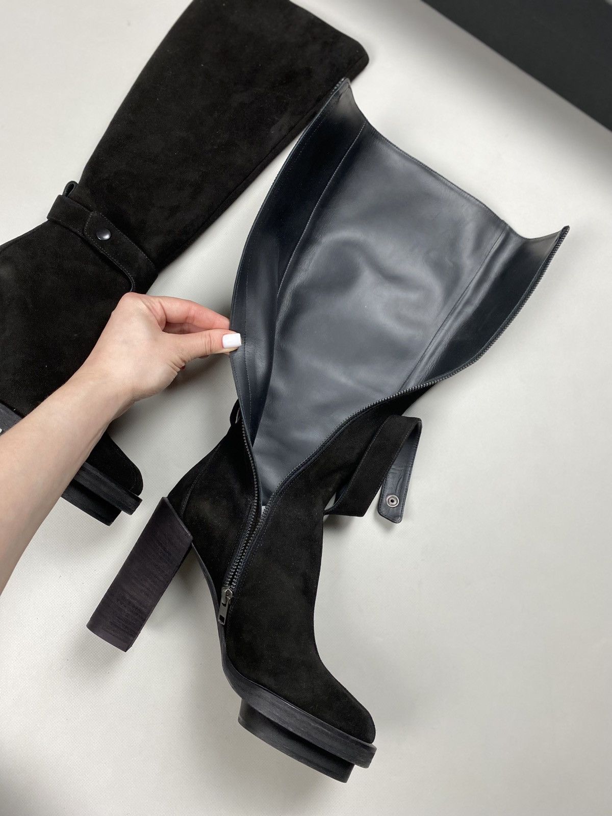 Ann Demeulemeester New! Ann Demeulemeester suede over the knee heeled boots Size US 7.5 / IT 37.5 - 16 Thumbnail