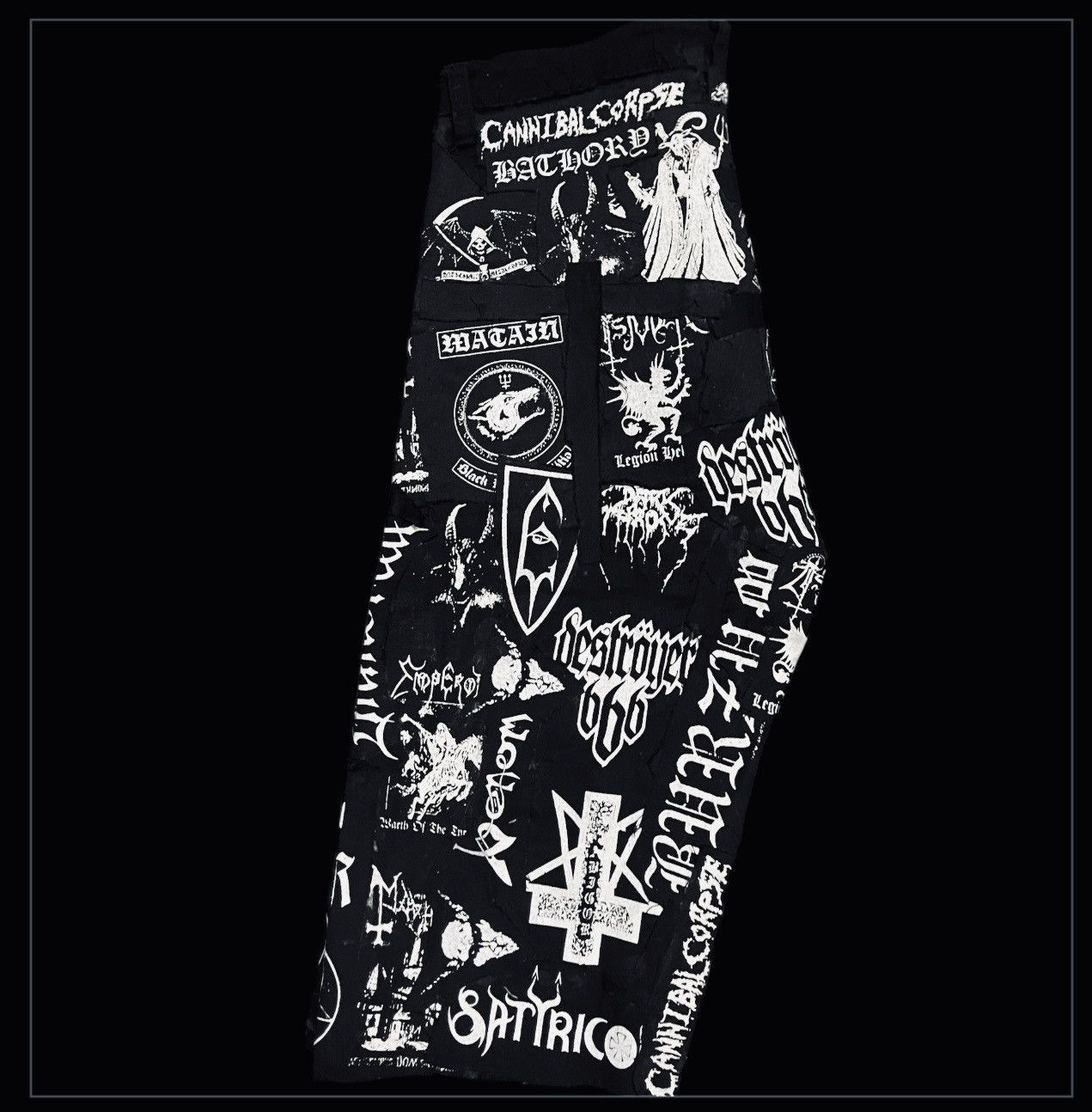 Band Tees × Other Heavy Metal Custom Shorts Pants Size US 31 - 16 Thumbnail