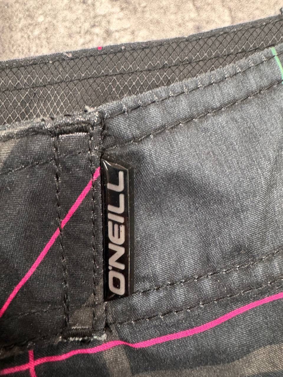O'Neill O'Neill Men Board Shorts Check Black W36 Size US 36 / EU 52 - 5 Thumbnail