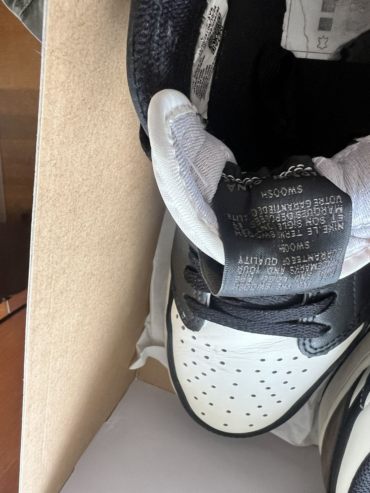 Jordan Brand Air Jordan 1 Low Mocha Size US 12 / EU 45 - 8 Thumbnail
