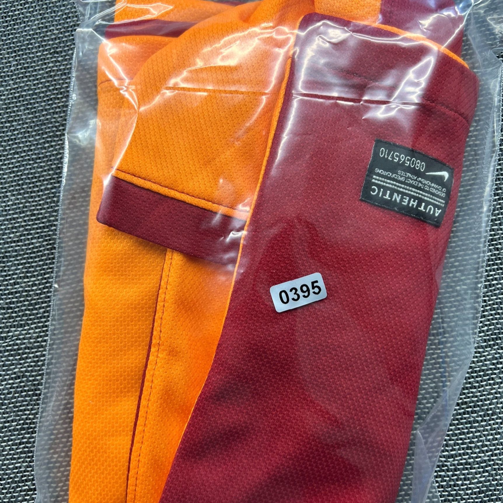 Nike Nike Galatasaray 2013 2014 Home Jersey Mens Small Football Soccer Shirt Shirt XS is not included; please provide the original title. Size US S / EU 44-46 / 1 - 2 Thumbnail