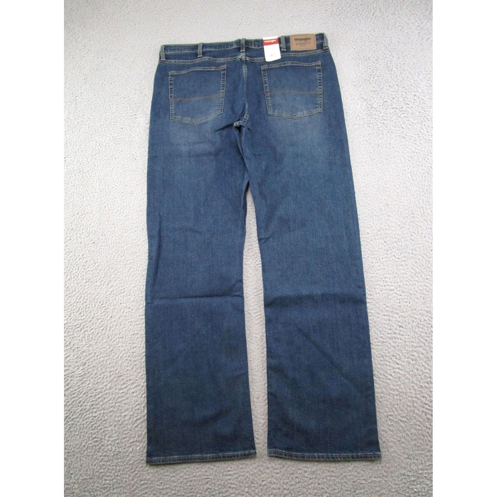 Wrangler Wrangler Jeans Mens 38x32 Blue Denim Stretch Straight NEW Size US 38 / EU 54 - 2 Thumbnail