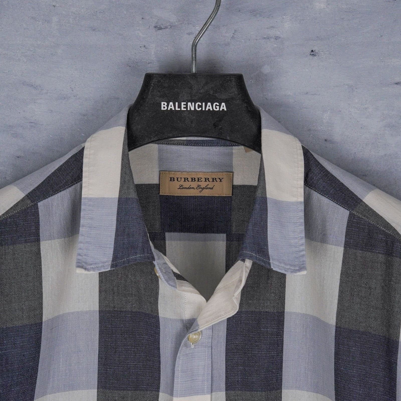 Burberry Burberry london check pattern blue embroidered logo shirt Size US XL / EU 56 / 4 - 3 Thumbnail