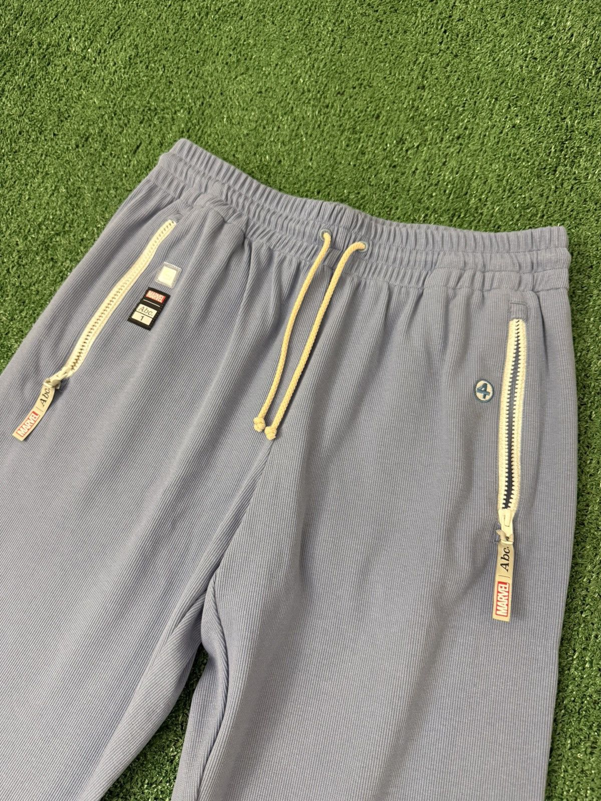 Advisory Board Crystals Advisory Board Crystals x Marvel Fantastic Four Pants Size US 32 / EU 48 - 2 Thumbnail