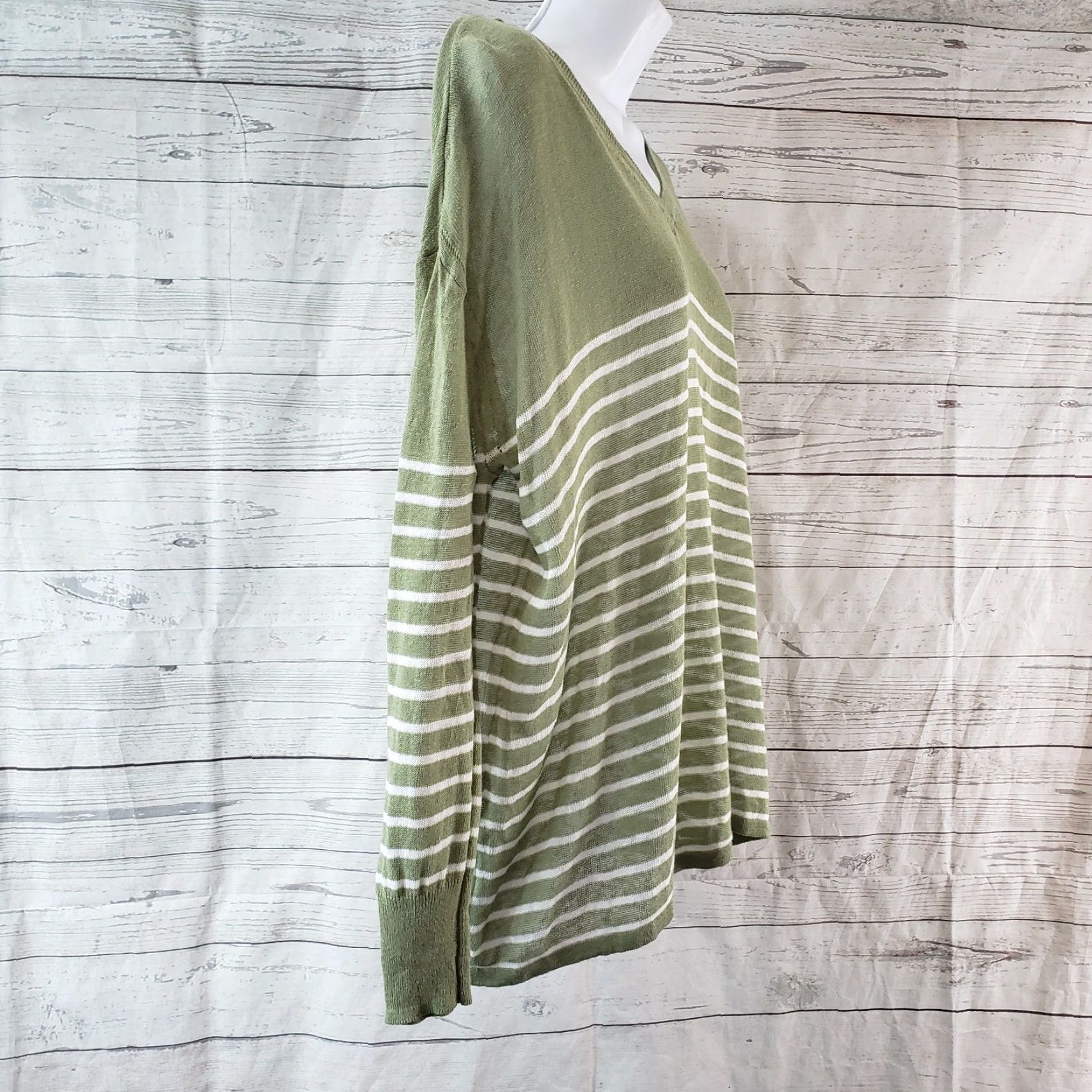 Lou & Grey Lou & Grey Womens Knit Top Striped Long Sleeve V-Neck Linen Blend Sz S Green White Shirt Blouse Size S / US 4 / IT 40 - 3 Thumbnail