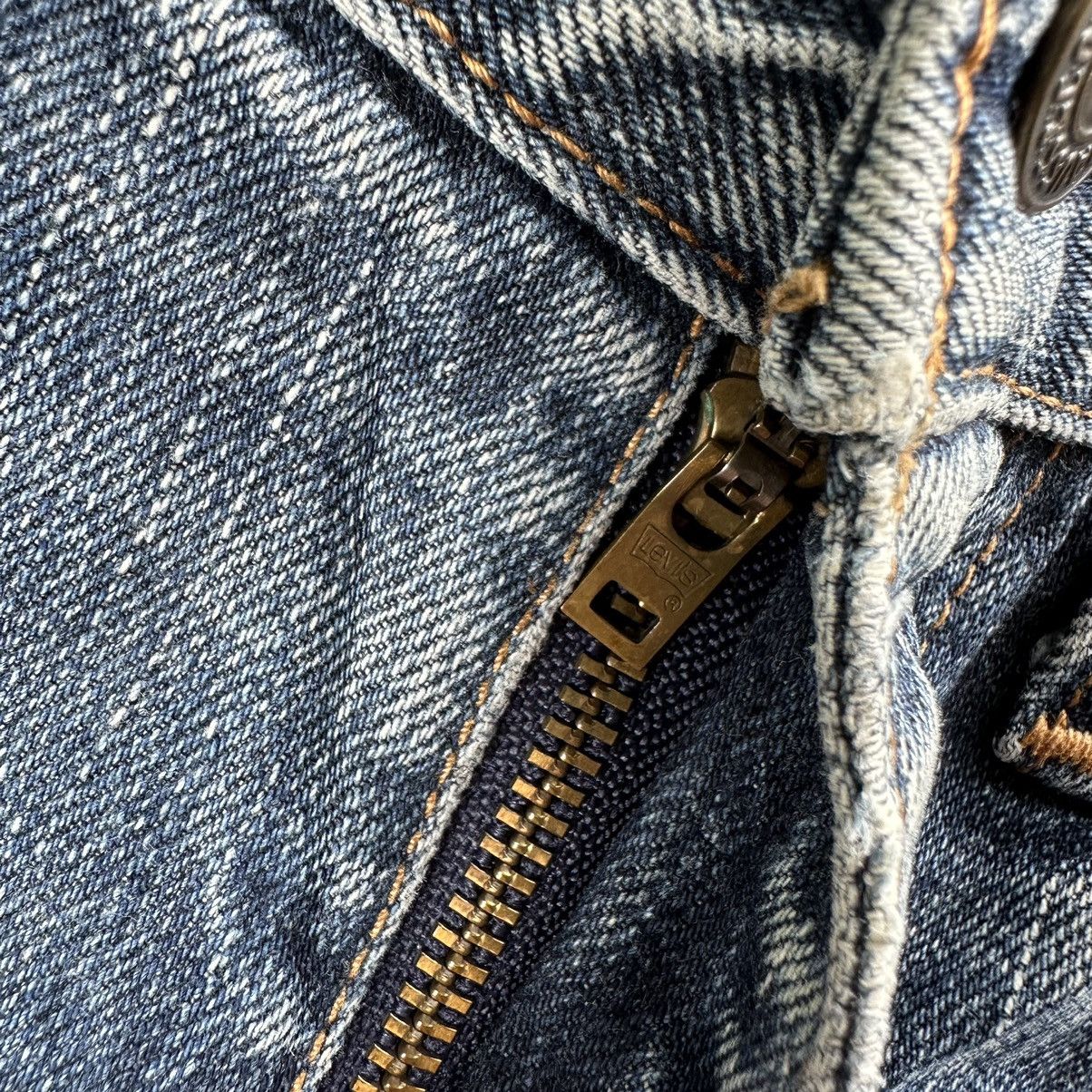 Levi's Vintage Levi’s 517 FLARE Distressed Faded Denim Jean Pant Size US 30 / EU 46 - 5 Thumbnail