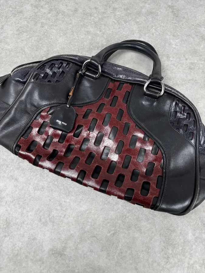 Miu Miu Miu Miu Black Burgundy Leather Bowling Bag Size ONE SIZE - 5 Thumbnail