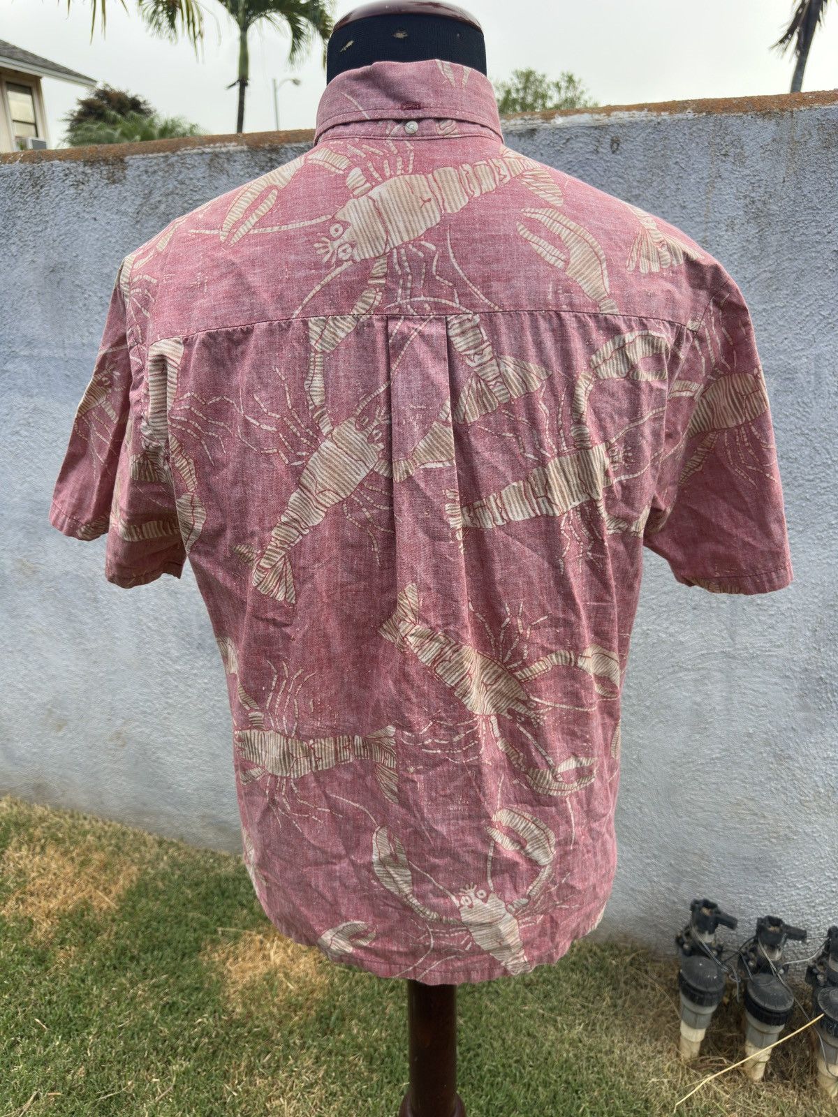 Kahala PreOwned Kahala Hawaiian Print Pink Full Button Men's Medium Size US M / EU 48-50 / 2 - 2 Thumbnail