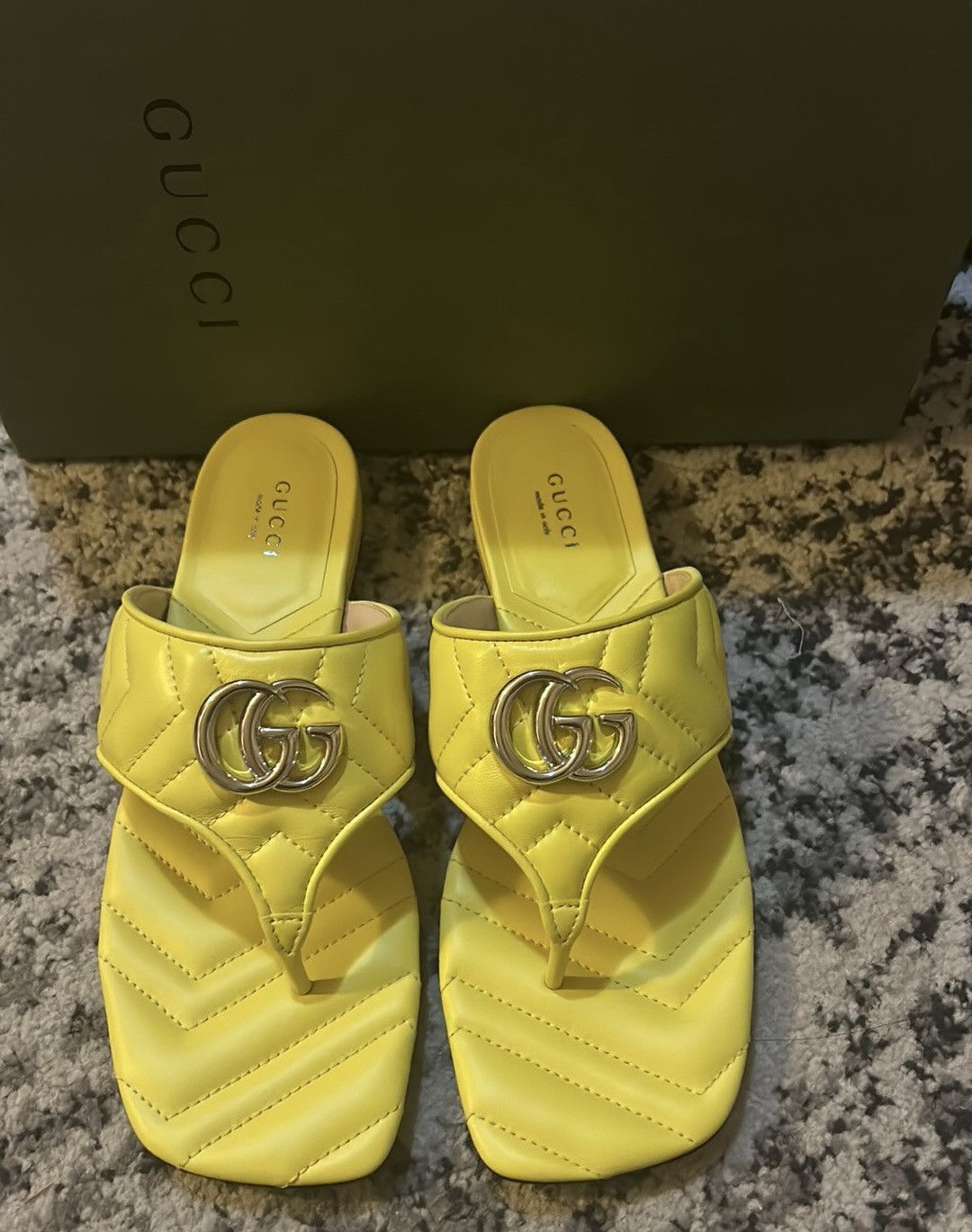 Gucci Gucci Double G Thong Sandal Flip Flop Acid Lime Size US 8 / IT 38 - 3 Thumbnail