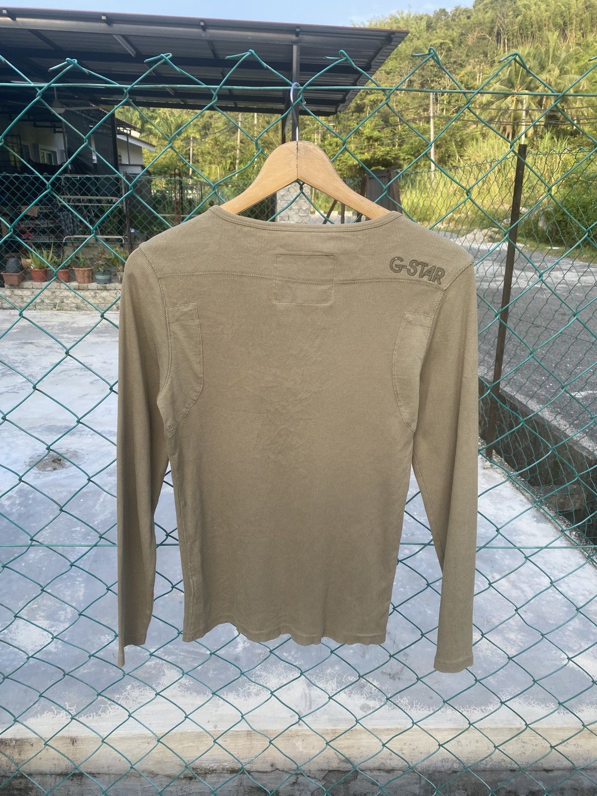 G-Star G-star raw denim olive green slim fit henley tshirt Size US S / EU 44-46 / 1 - 2 Thumbnail