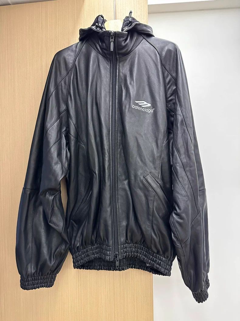 Balenciaga Balenciaga 3B Embroidered Logo Sheepskin Hooded Sports Lea Size US S / EU 44-46 / 1 - 1 Thumbnail